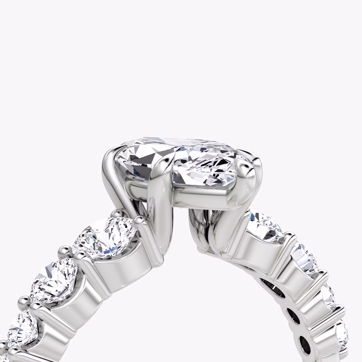 The Graduated Band | Marquise | 18k | White Gold | bandAccent: Plain | diamondOrientation: vertical | caratWeight: other