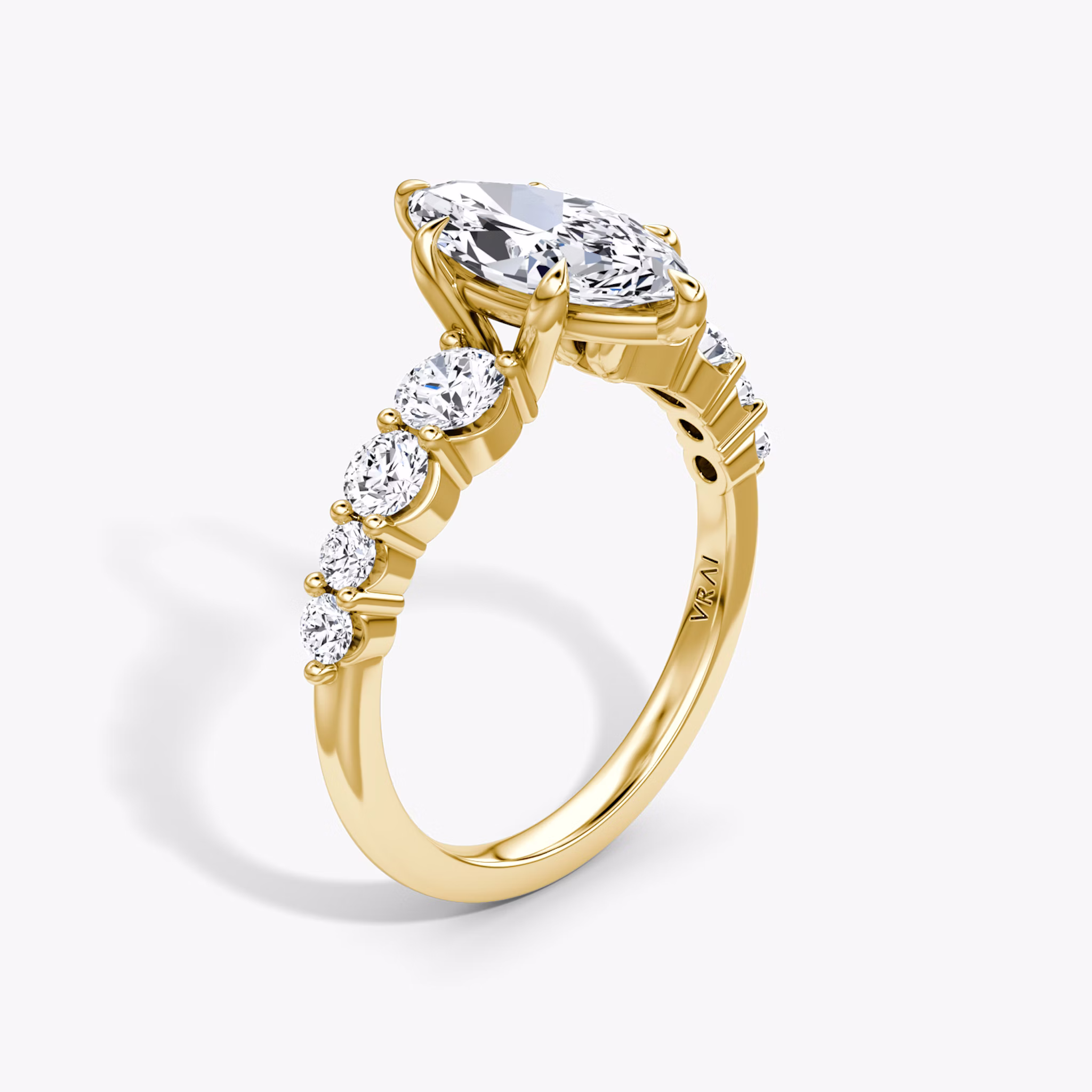 The Graduated Band | Marquise | 18k | Yellow Gold | bandAccent: Plain | diamondOrientation: vertical | caratWeight: other