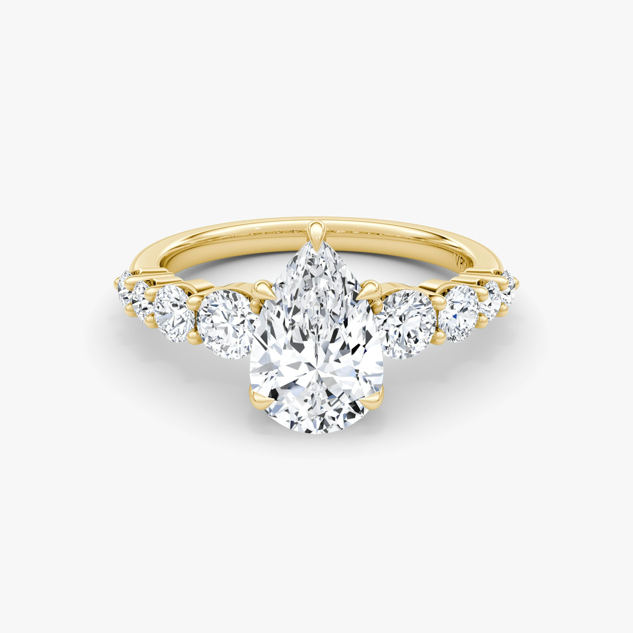 The Graduated Band | Pear | 18k | Yellow Gold | bandAccent: Plain | diamondOrientation: vertical | caratWeight: other