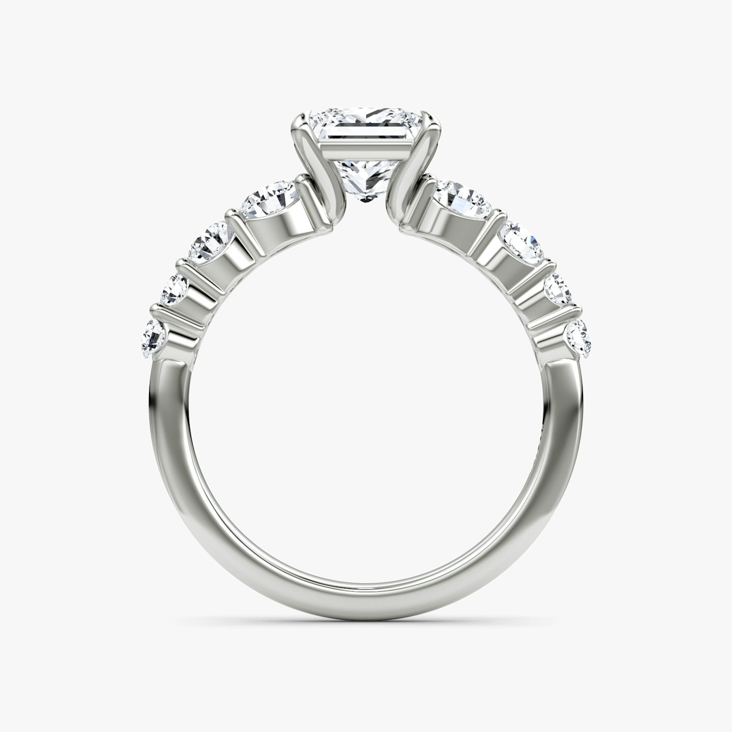 The Graduated Band | Princess | Platinum | bandAccent: Plain | diamondOrientation: vertical | caratWeight: other