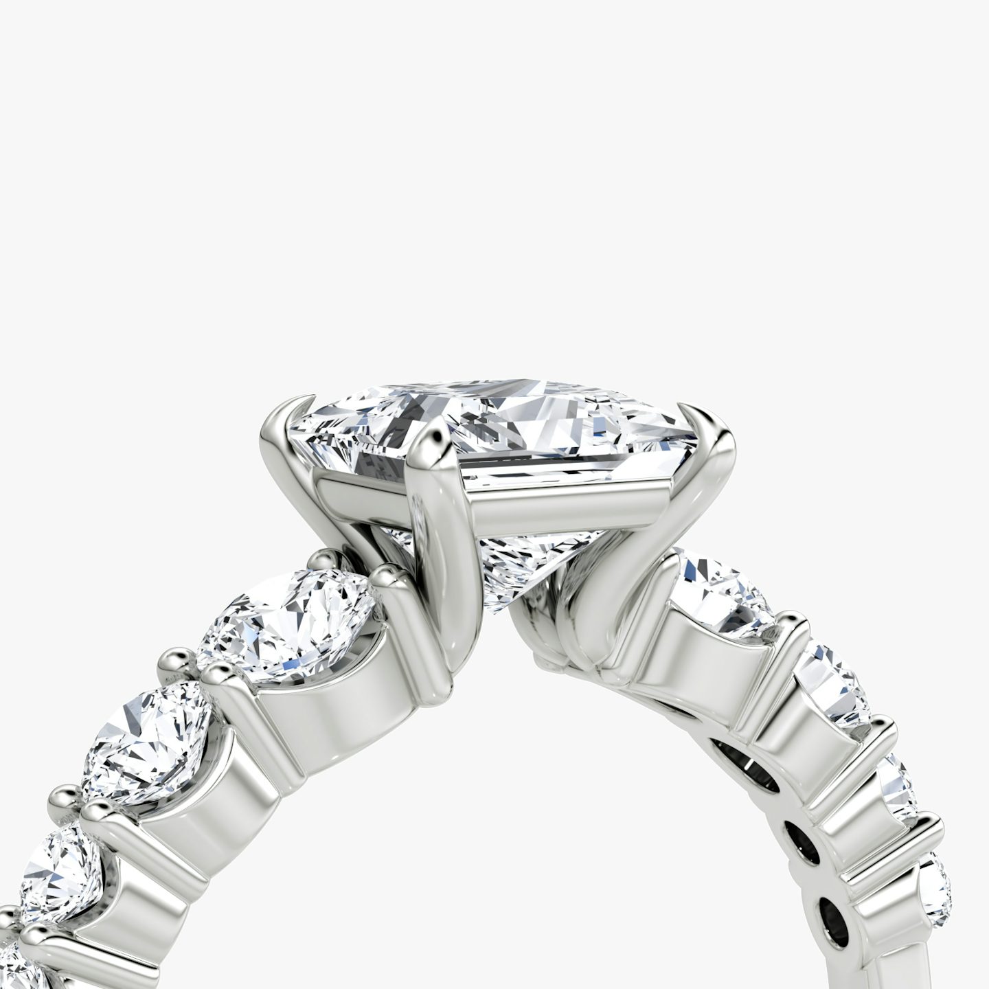 The Graduated Band | Princess | Platinum | bandAccent: Plain | diamondOrientation: vertical | caratWeight: other