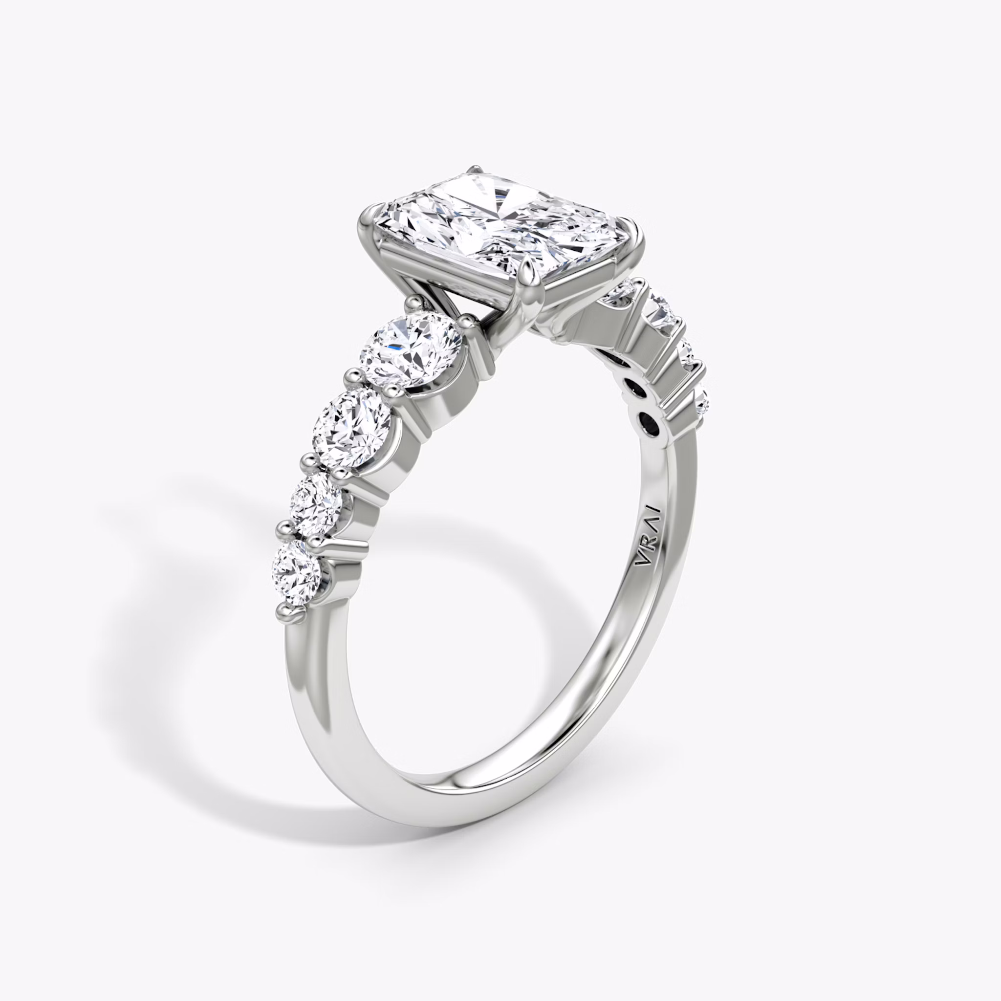 The Graduated Band | Radiant | Platinum | bandAccent: Plain | diamondOrientation: vertical | caratWeight: other