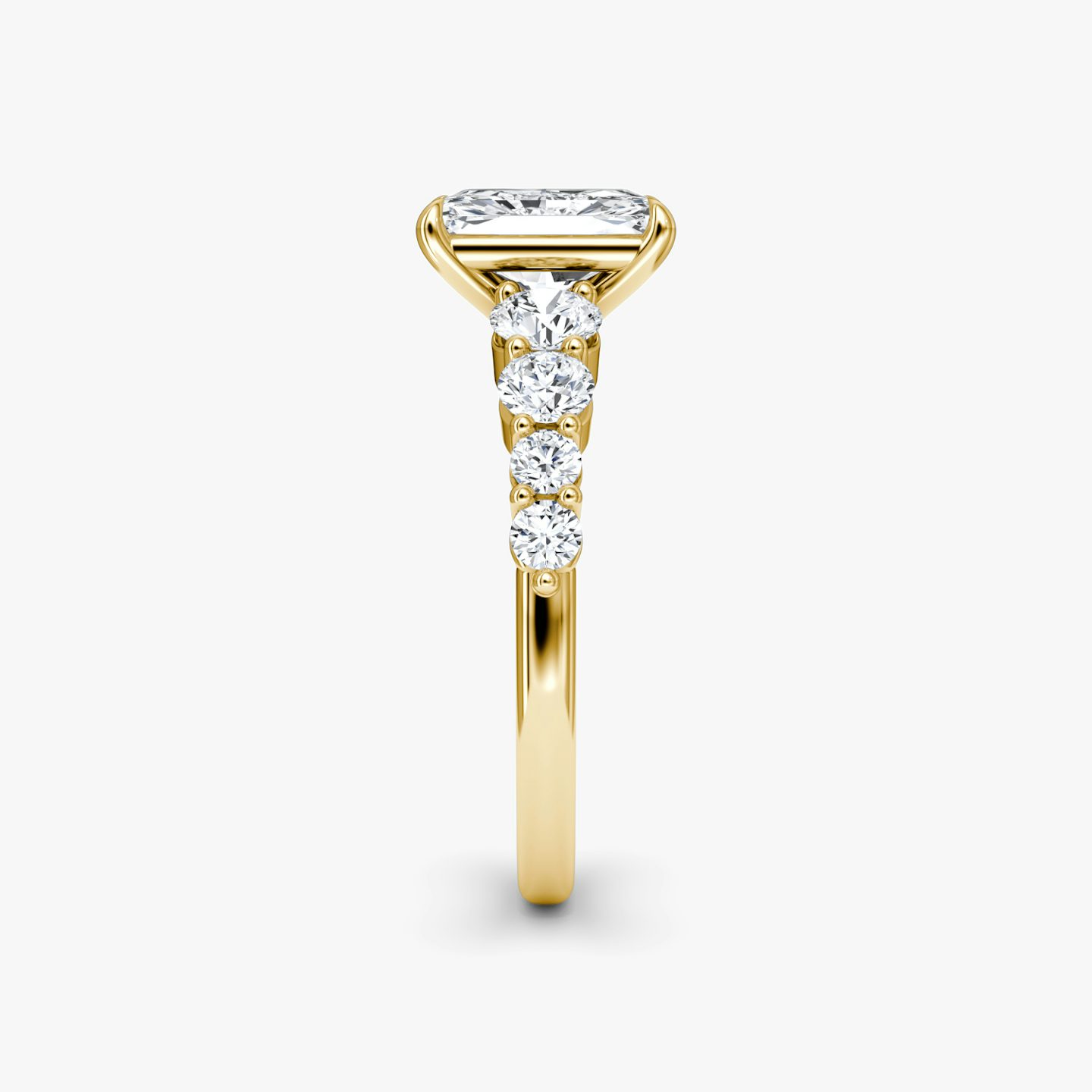 The Graduated Band | Radiant | 18k | Yellow Gold | bandAccent: Plain | diamondOrientation: vertical | caratWeight: other