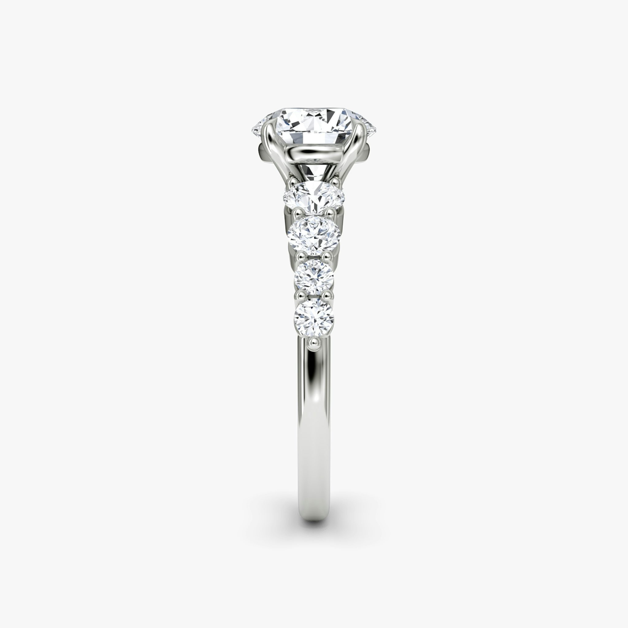 The Graduated Band | Round Brilliant | 18k | White Gold | bandAccent: Plain | caratWeight: other | diamondOrientation: vertical
