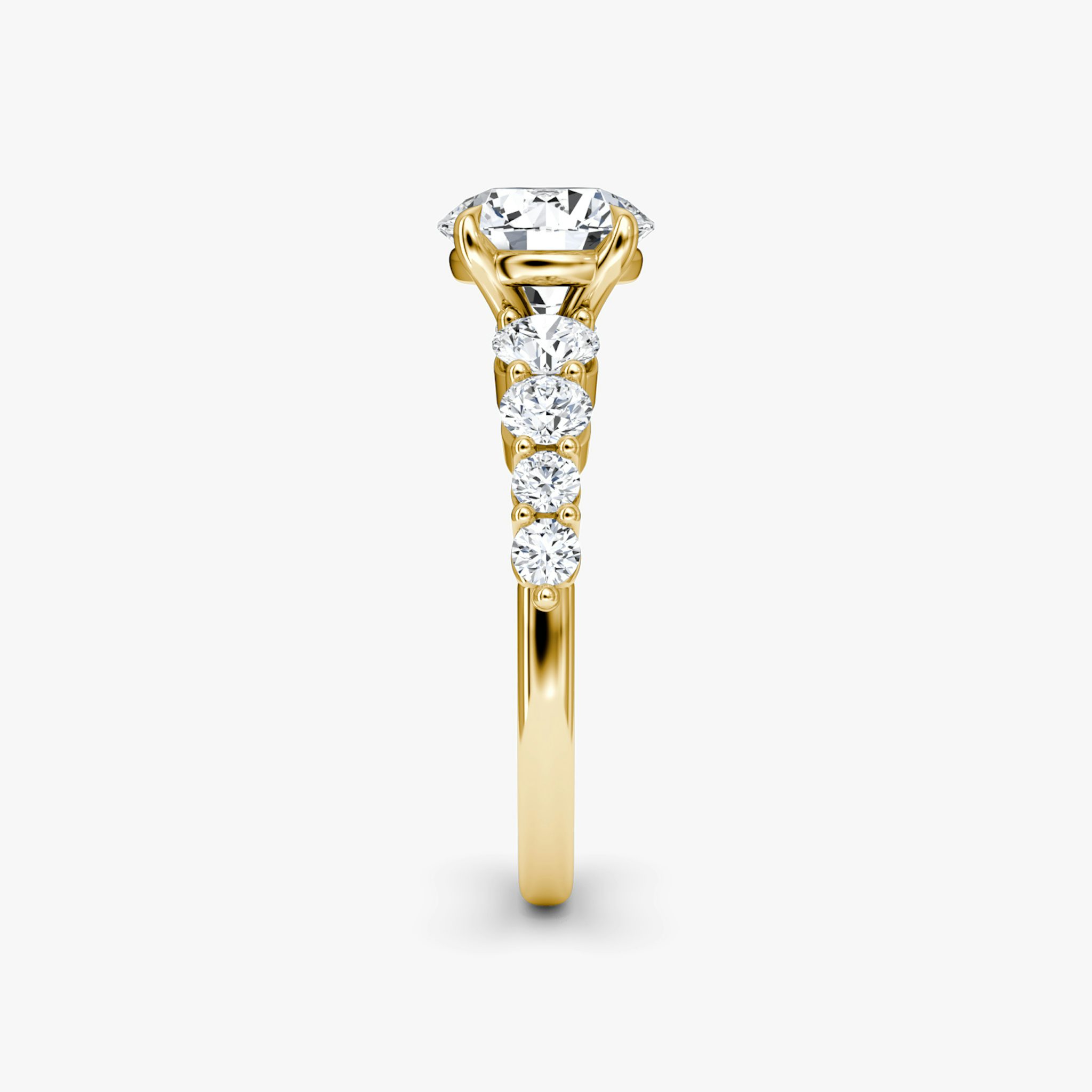 The Graduated Band | Round Brilliant | 18k | Yellow Gold | bandAccent: Plain | caratWeight: 1.5ct | diamondOrientation: vertical