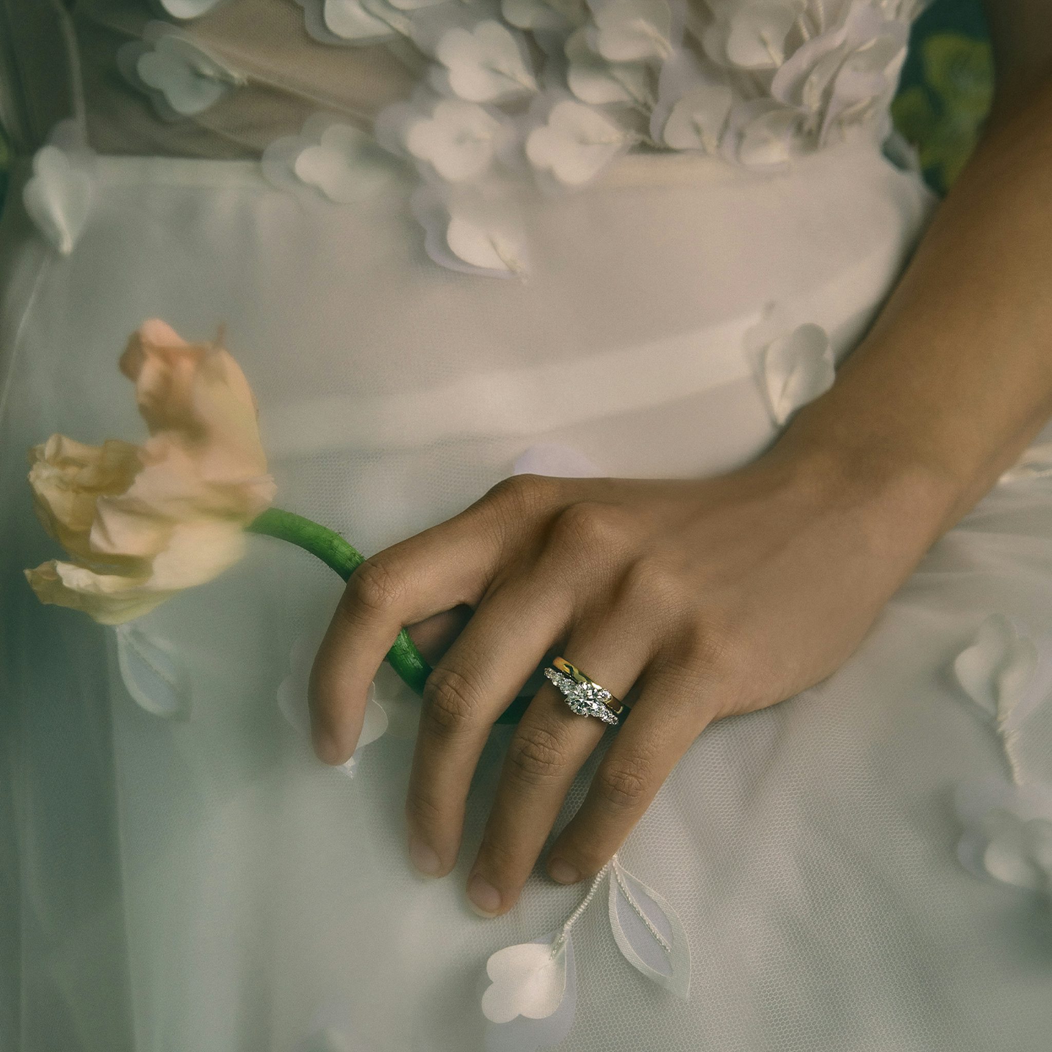 The Graduated Band | Marquise | Platinum | bandAccent: Plain | diamondOrientation: vertical | caratWeight: other