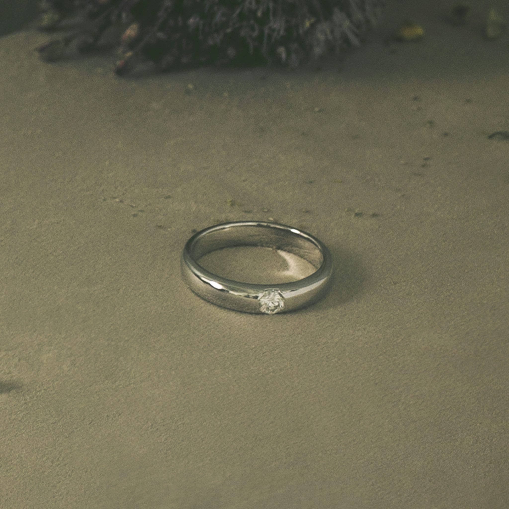 The Round Inlay Band | Round Brilliant | 18k | Yellow Gold | bandVersion: original