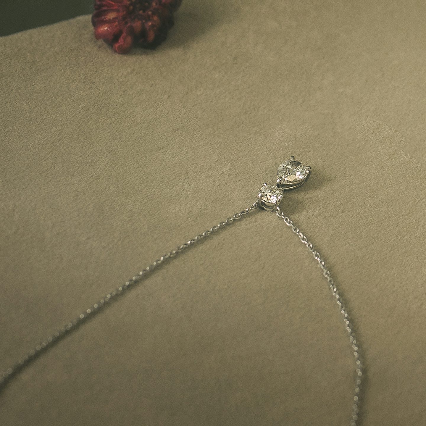 Duo Drop Necklace | Round Brilliant and Pear | 14k | Yellow Gold | chainLength: 16-18