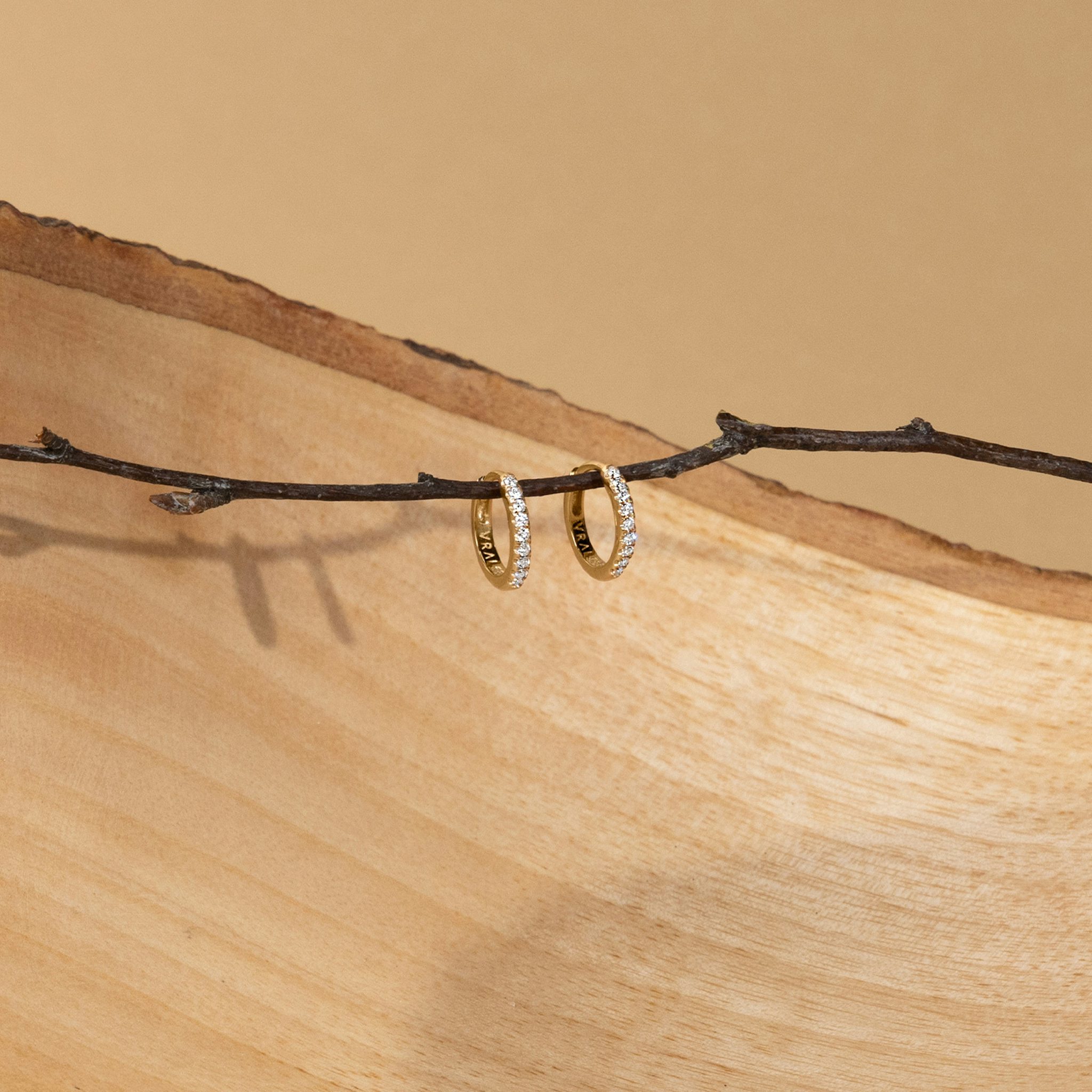 Pavé Hoops | Round Brilliant | 14k | White Gold | earringSize: 12mm