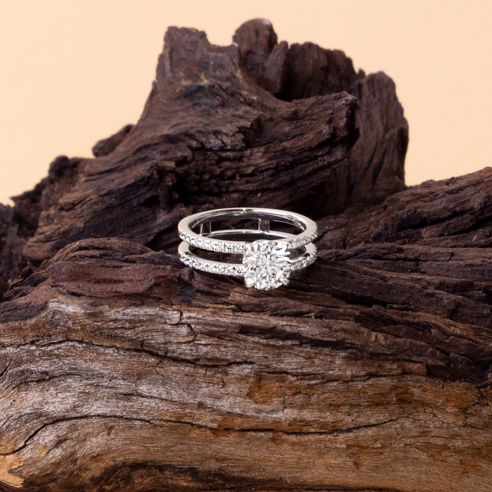 The Double Band | Round Brilliant | Platinum | bandAccent: Pavé | bandStoneShape: Baguette | caratWeight: 1.0ct | diamondOrientation: vertical