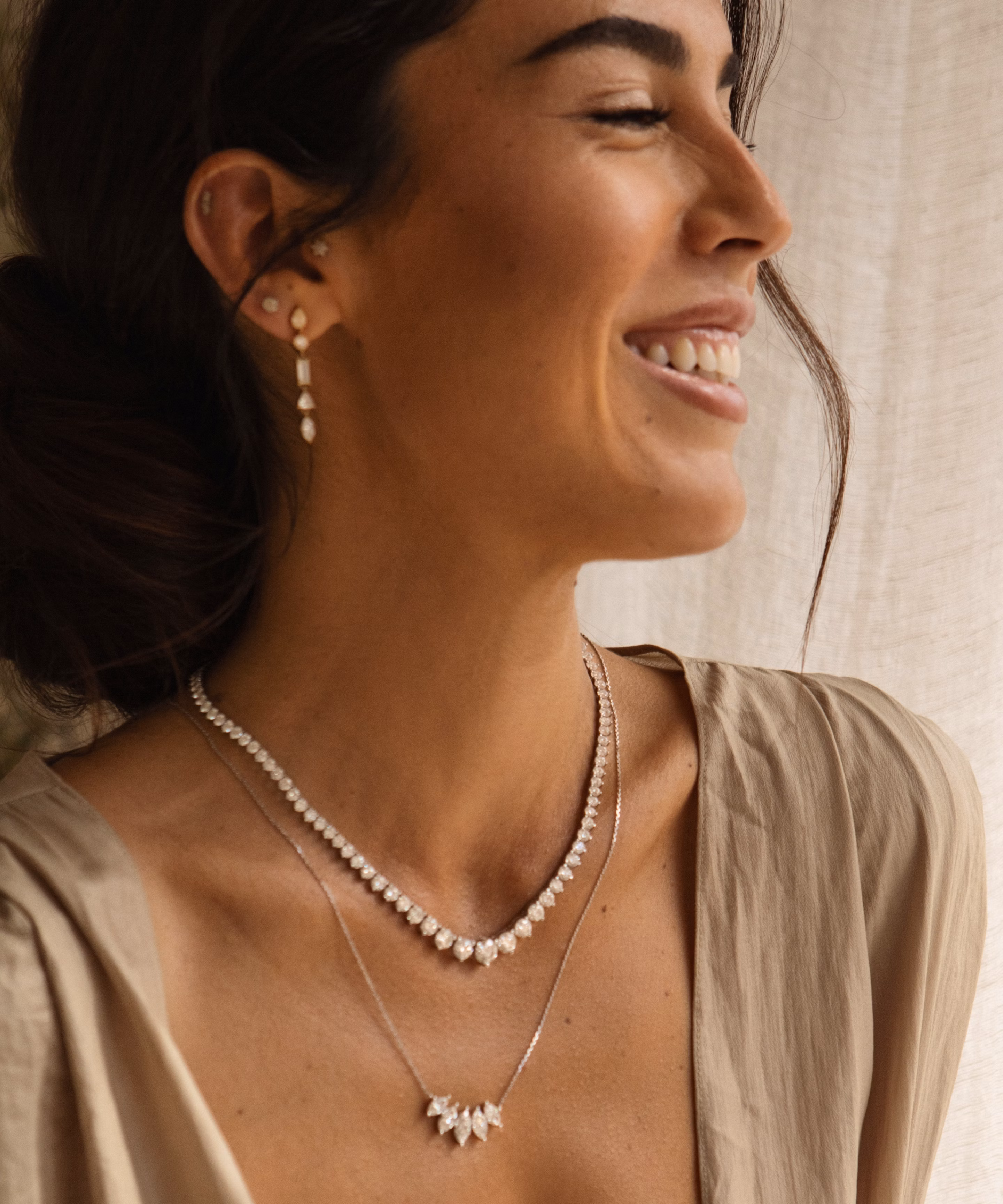Jewelry gifts for celebrating your love