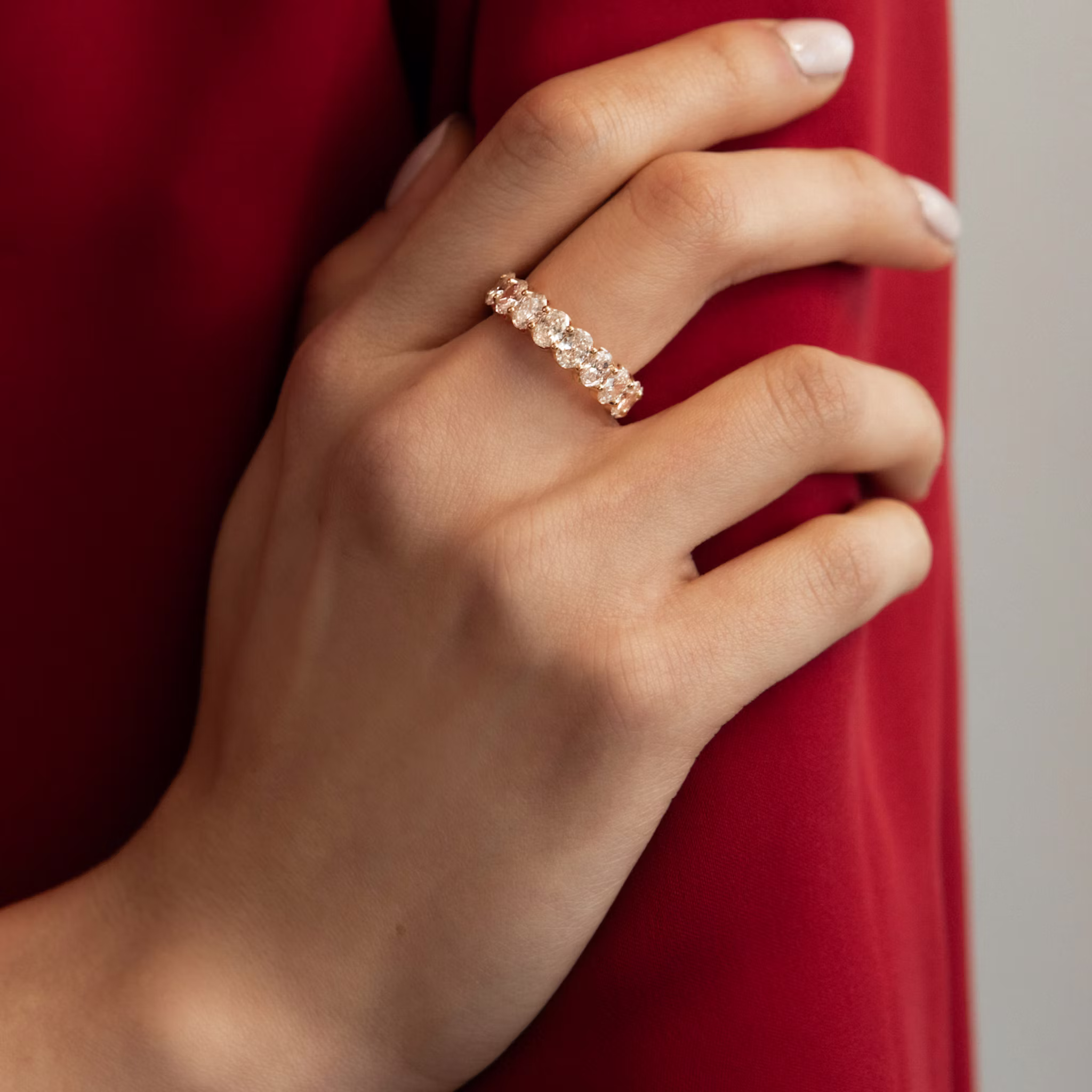 The Eternity Band | Oval | 18k | Yellow Gold | bandStyle: full | caratWeight: 4.5ct