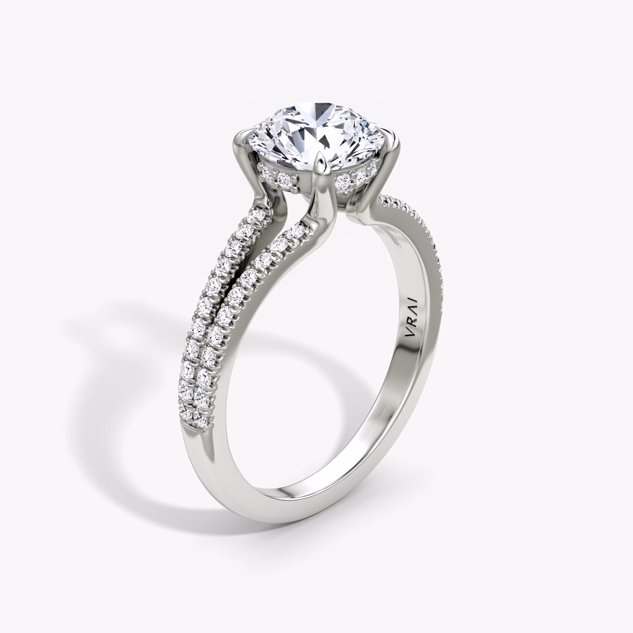 Floating Split Band Round Brilliant | Platinum