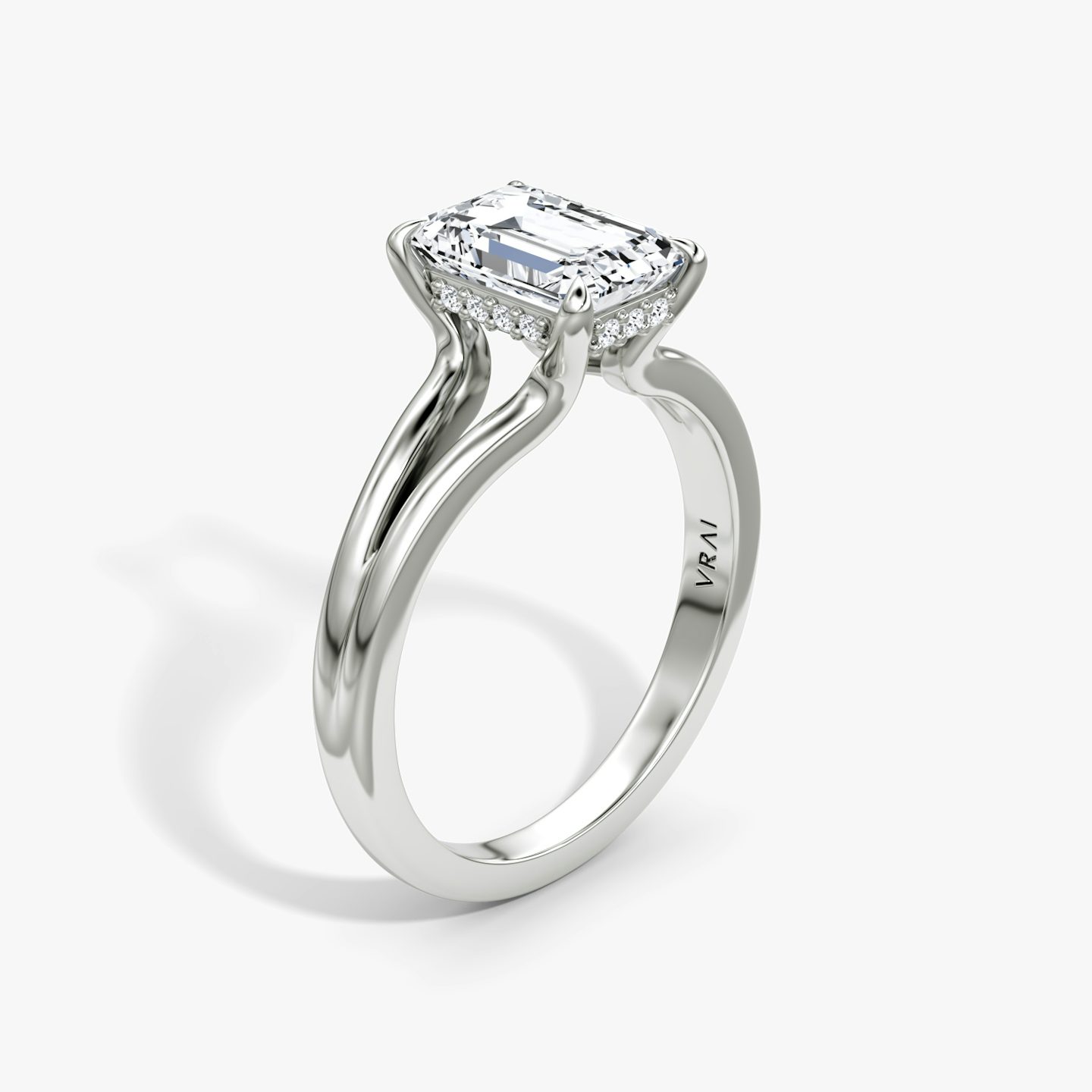 The Floating Split Band | Emerald | Platinum | bandAccent: Plain | diamondOrientation: vertical | caratWeight: other