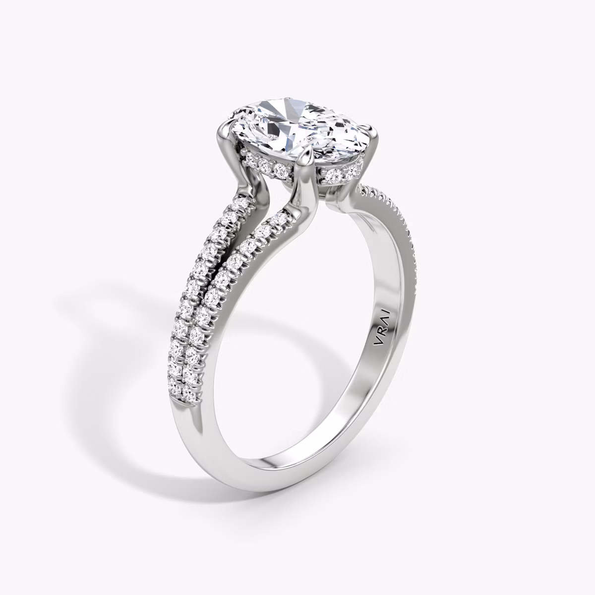 The Floating Split Band | Oval | Platinum | bandAccent: Pavé | diamondOrientation: vertical | caratWeight: other