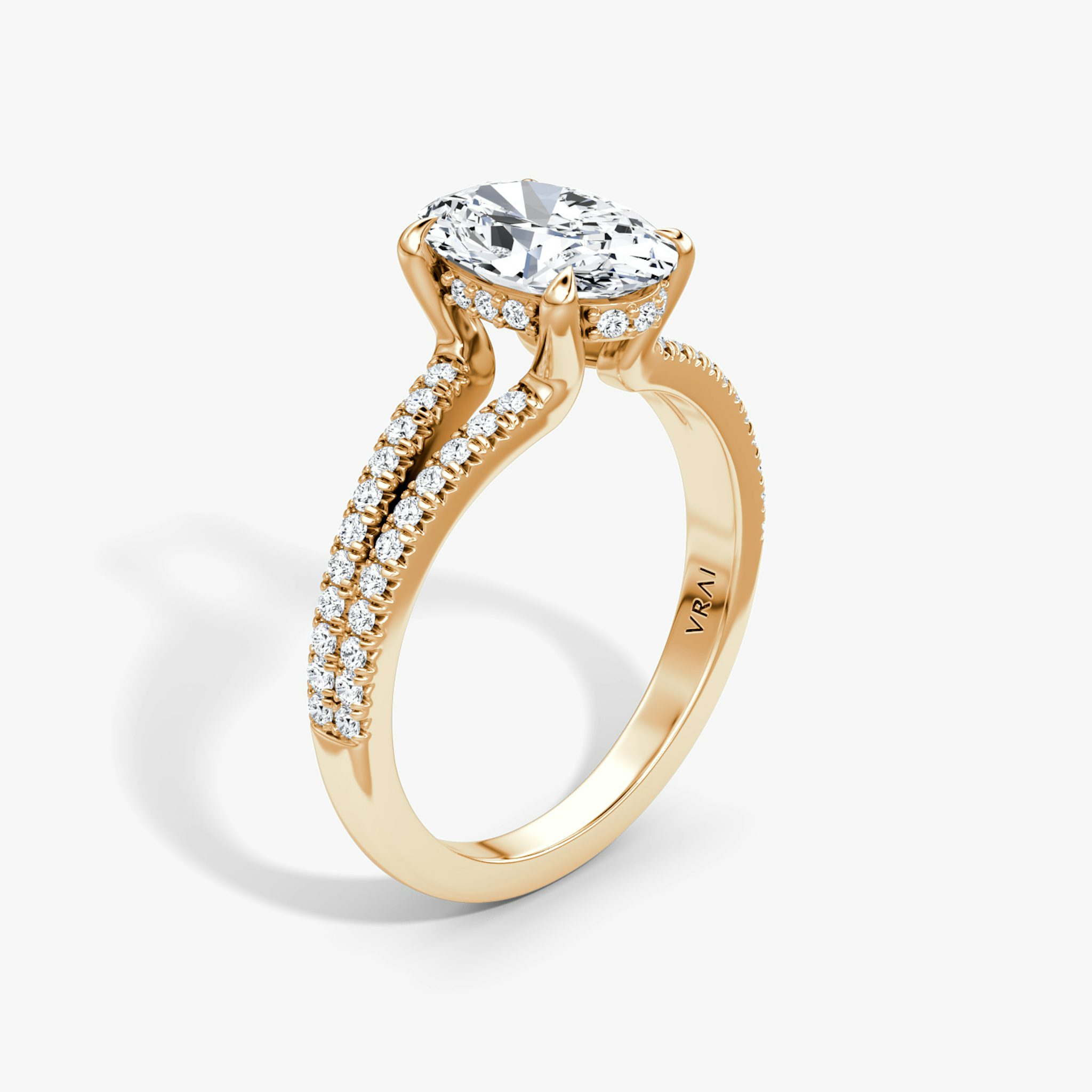 The Floating Split Band | Oval | 14k | Rose Gold | bandAccent: Pavé | diamondOrientation: vertical | caratWeight: other