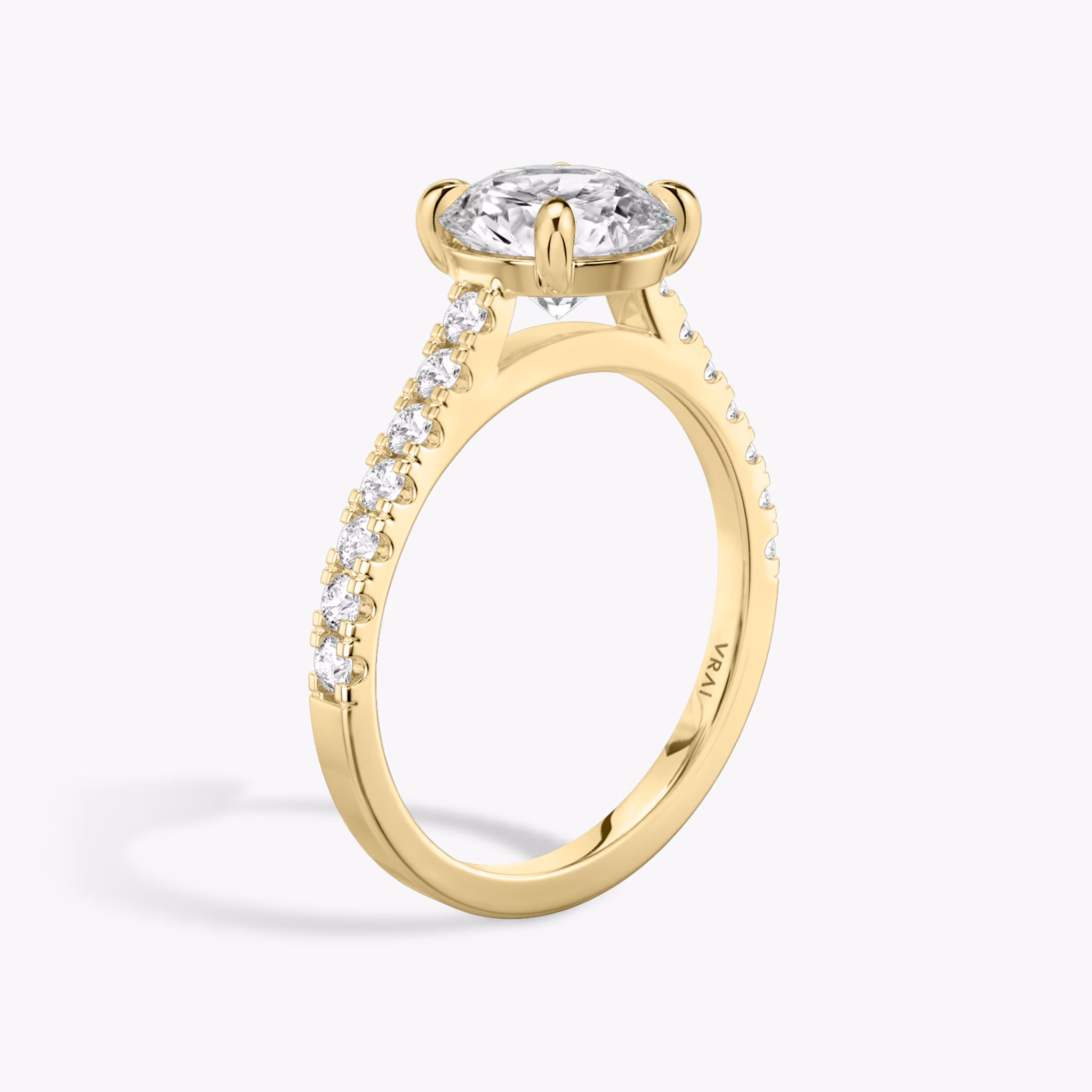 The Cathedral | Round Brilliant | 18k | Yellow Gold | bandAccent: Pavé | caratWeight: other | diamondOrientation: vertical