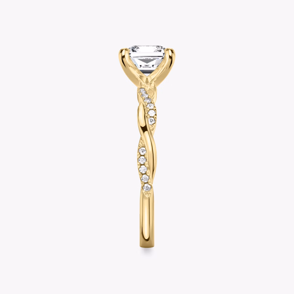 Twisted Classic | Asscher | 18k | Gelbgold | bandAccent: Mit Pavé-Besatz | diamondOrientation: vertical | caratWeight: other