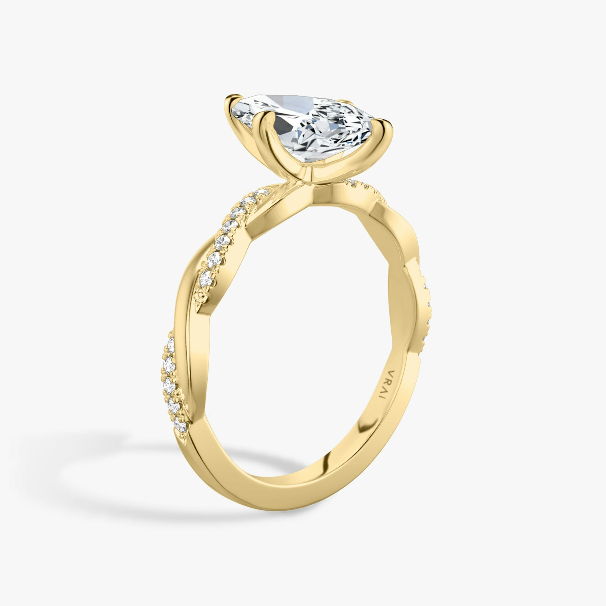 The Twisted Classic | Marquise | 18k | Yellow Gold | bandAccent: Pavé | diamondOrientation: vertical | caratWeight: other