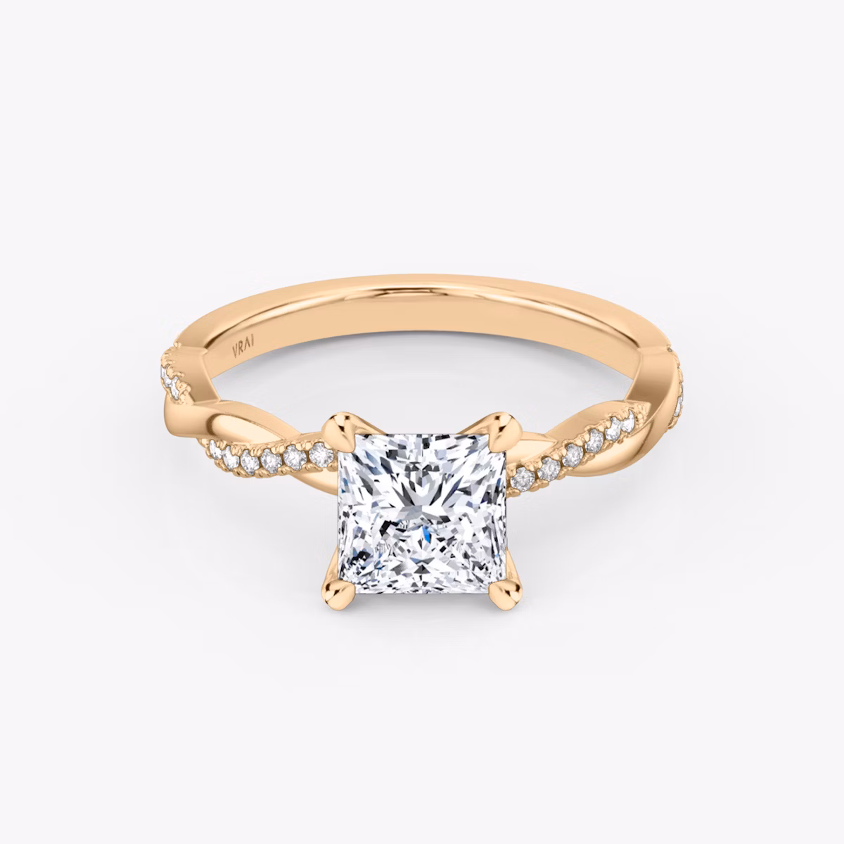 Twisted Classic | Princess | 14k | Roségold | bandAccent: Mit Pavé-Besatz | diamondOrientation: vertical | caratWeight: other
