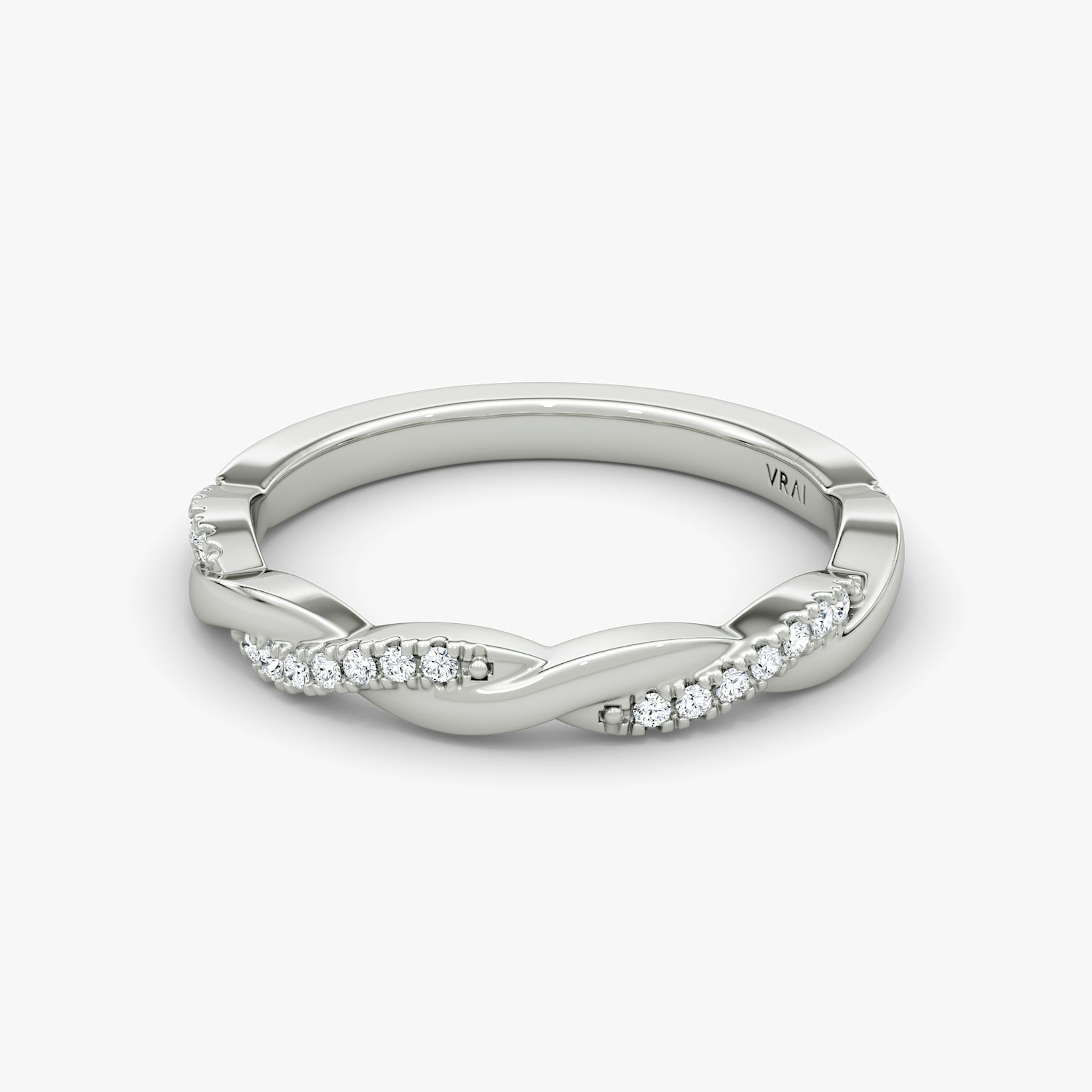 The Twisted Band | Platinum | bandAccent: Pavé