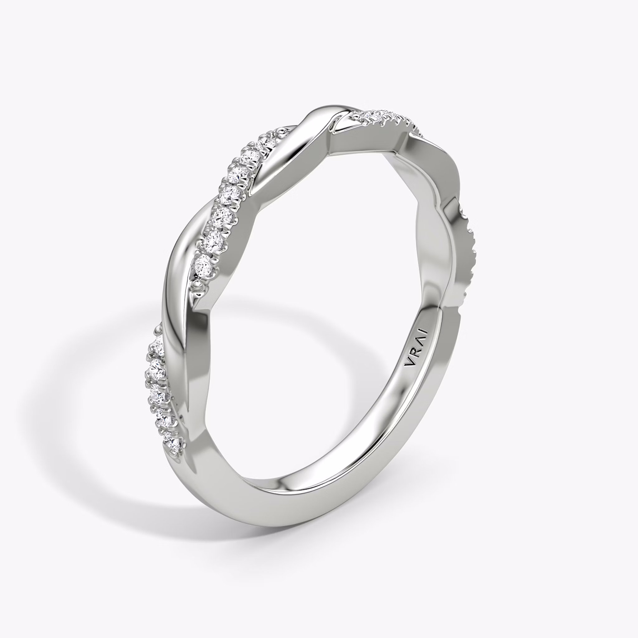 The Twisted Band | Platinum | bandAccent: Pavé