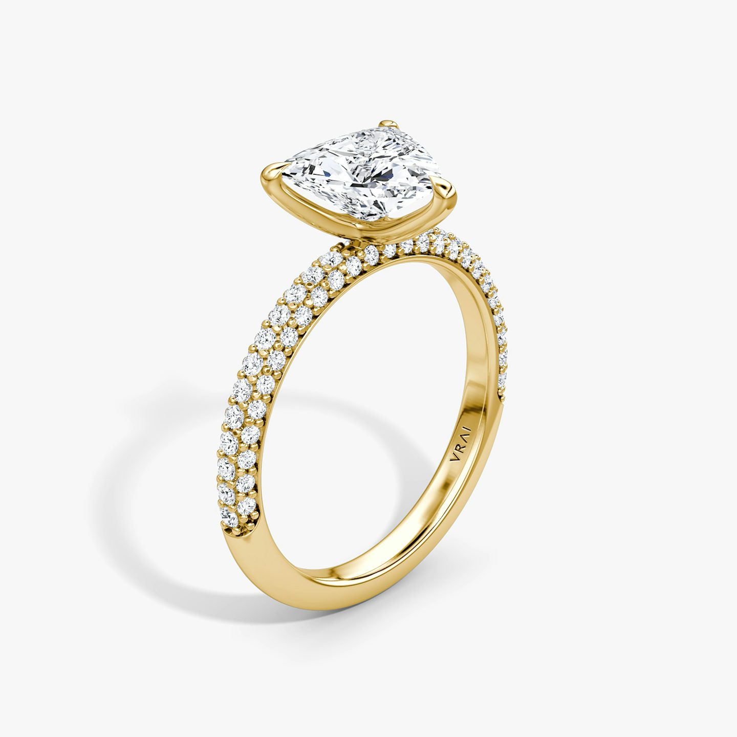 Bague de fiançailles Pavé Dome | Trillion | 18k | Or jaune | bandAccent: Pavé | diamondOrientation: vertical | caratWeight: other