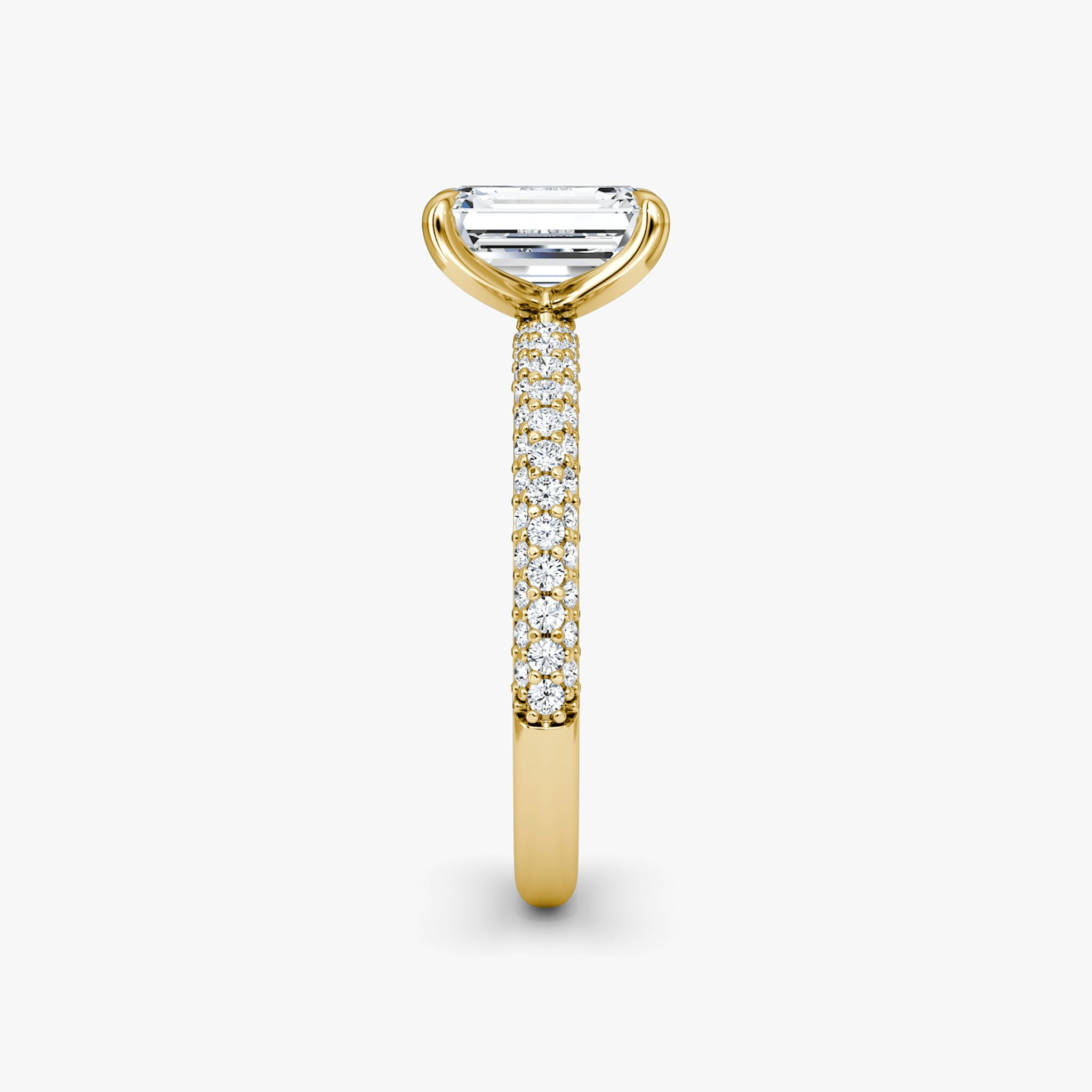 The Pavé Dome | Emerald | 18k | Yellow Gold | bandAccent: Pavé | diamondOrientation: vertical | caratWeight: other