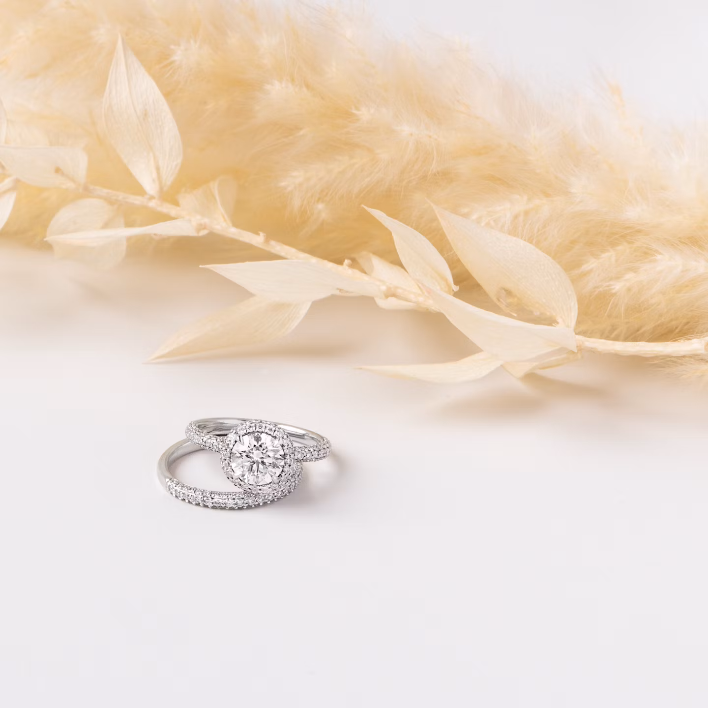 The Halo Dome | Pear | 14k | Rose Gold | bandAccent: Pavé | diamondOrientation: vertical | caratWeight: other