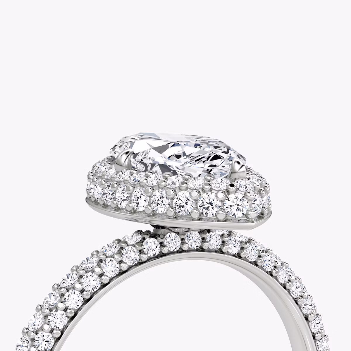 Anillo de compromiso Halo Dome | Marquise | Platino | bandAccent: Pavé | diamondOrientation: vertical | caratWeight: other
