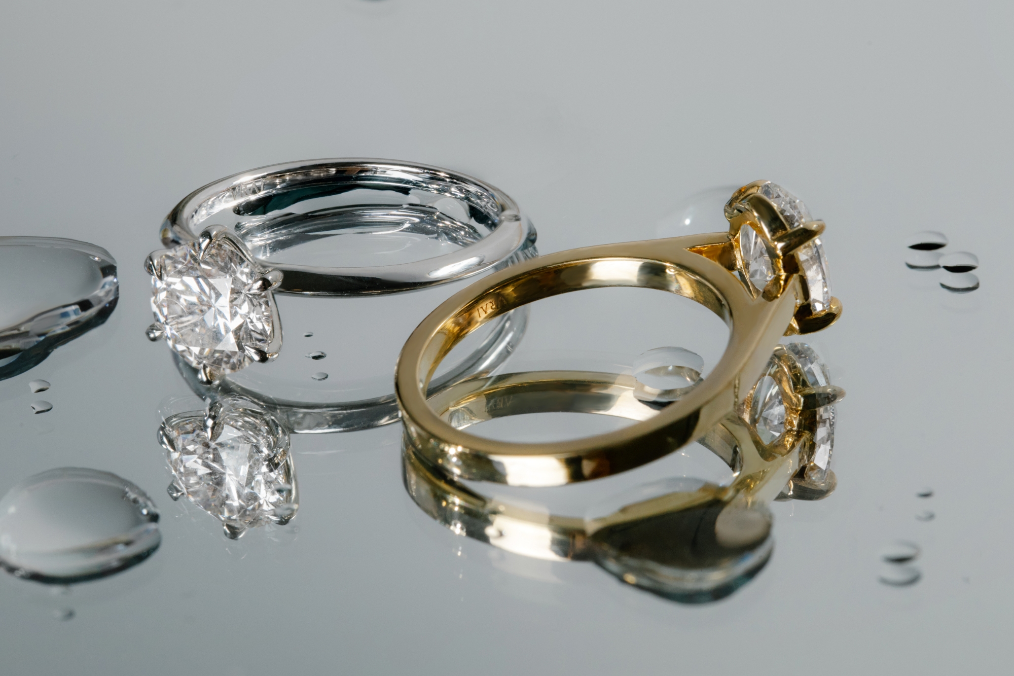 How To Clean Jewelry: Keep Your Diamonds Clean At Home