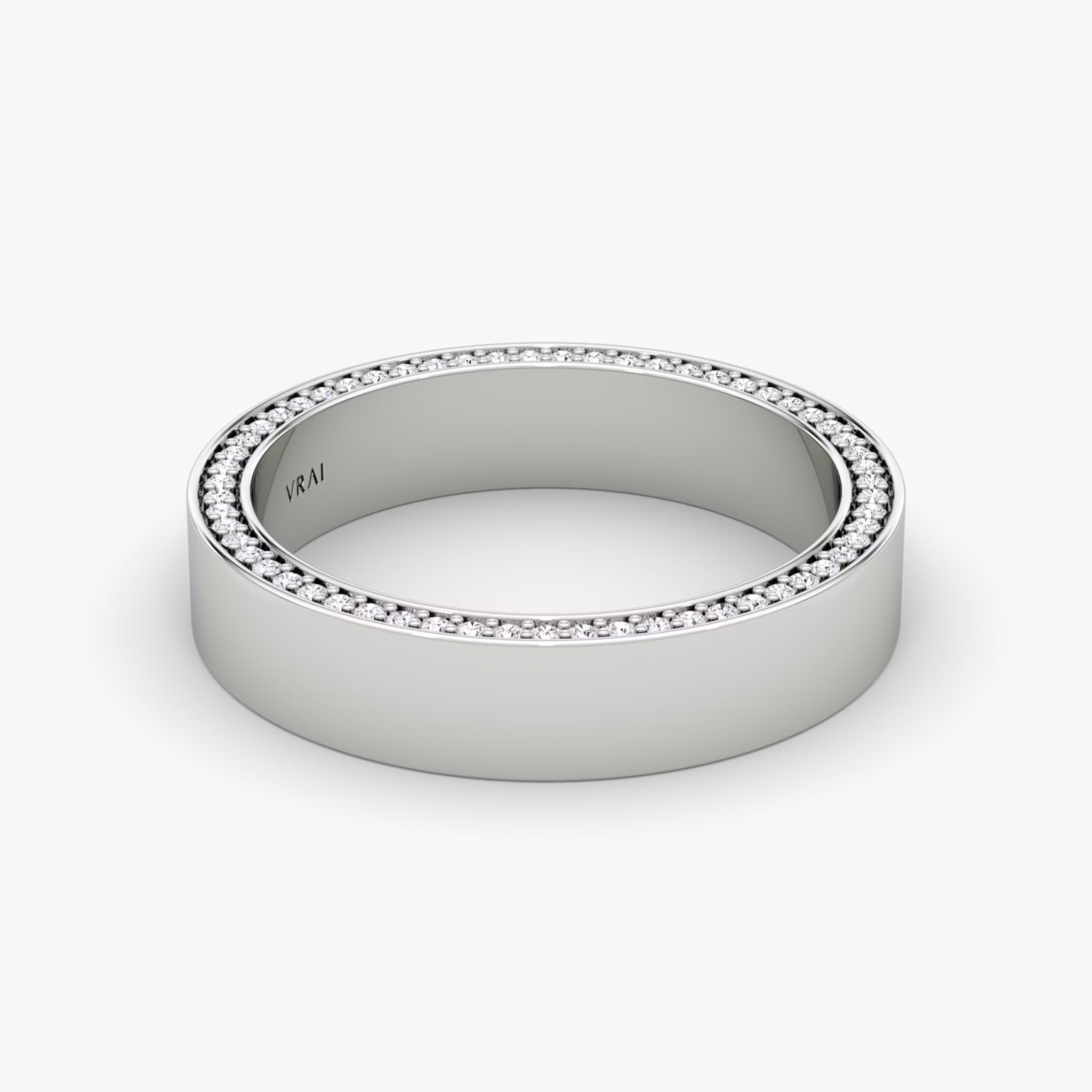 The Pavé Border Band | Platinum