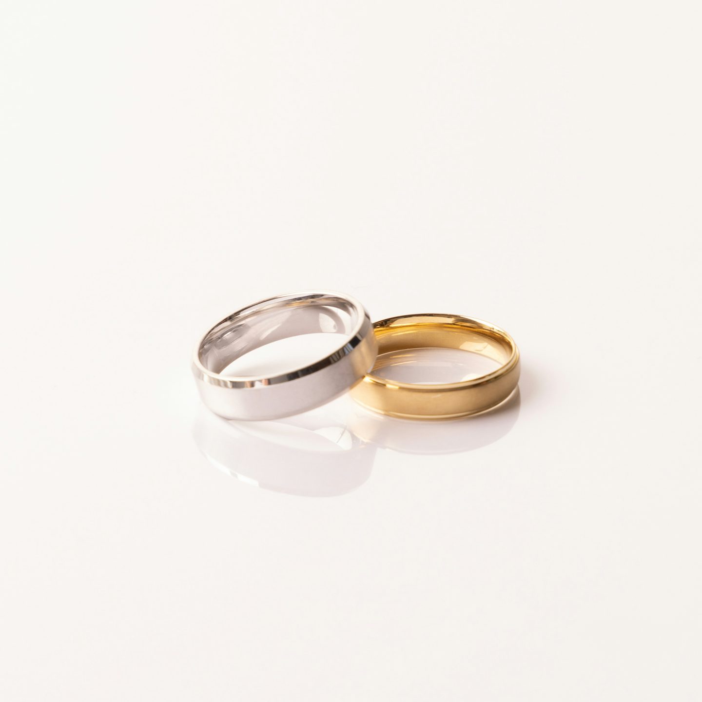 Brushed Bevel Ehering | Platin | bandWidth: 6mm