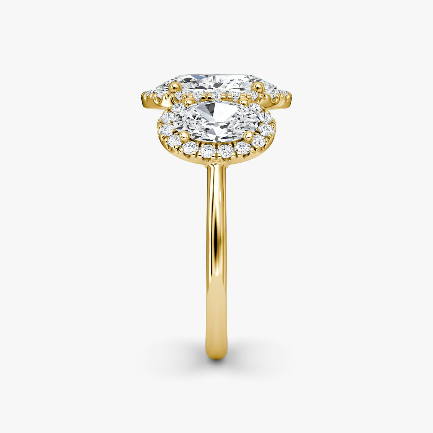 The Three Stone Halo | Oval | 18k | Yellow Gold | bandAccent: Plain | sideStoneCarat: 0.50ct | diamondOrientation: vertical | caratWeight: other