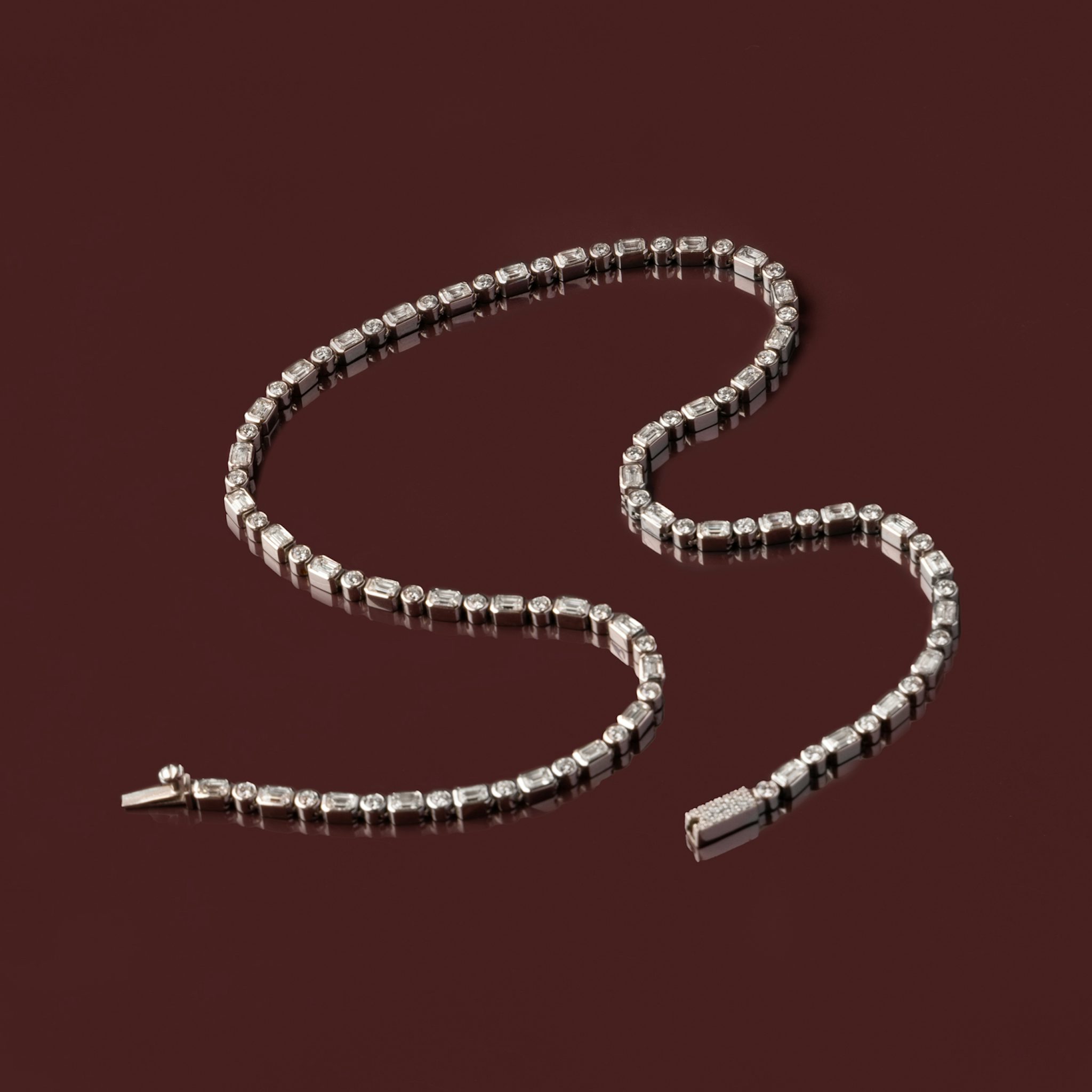 Mixed Bezel Tennis Necklace | Round Brilliant and Emerald | 14k | White Gold | chainLength: 18