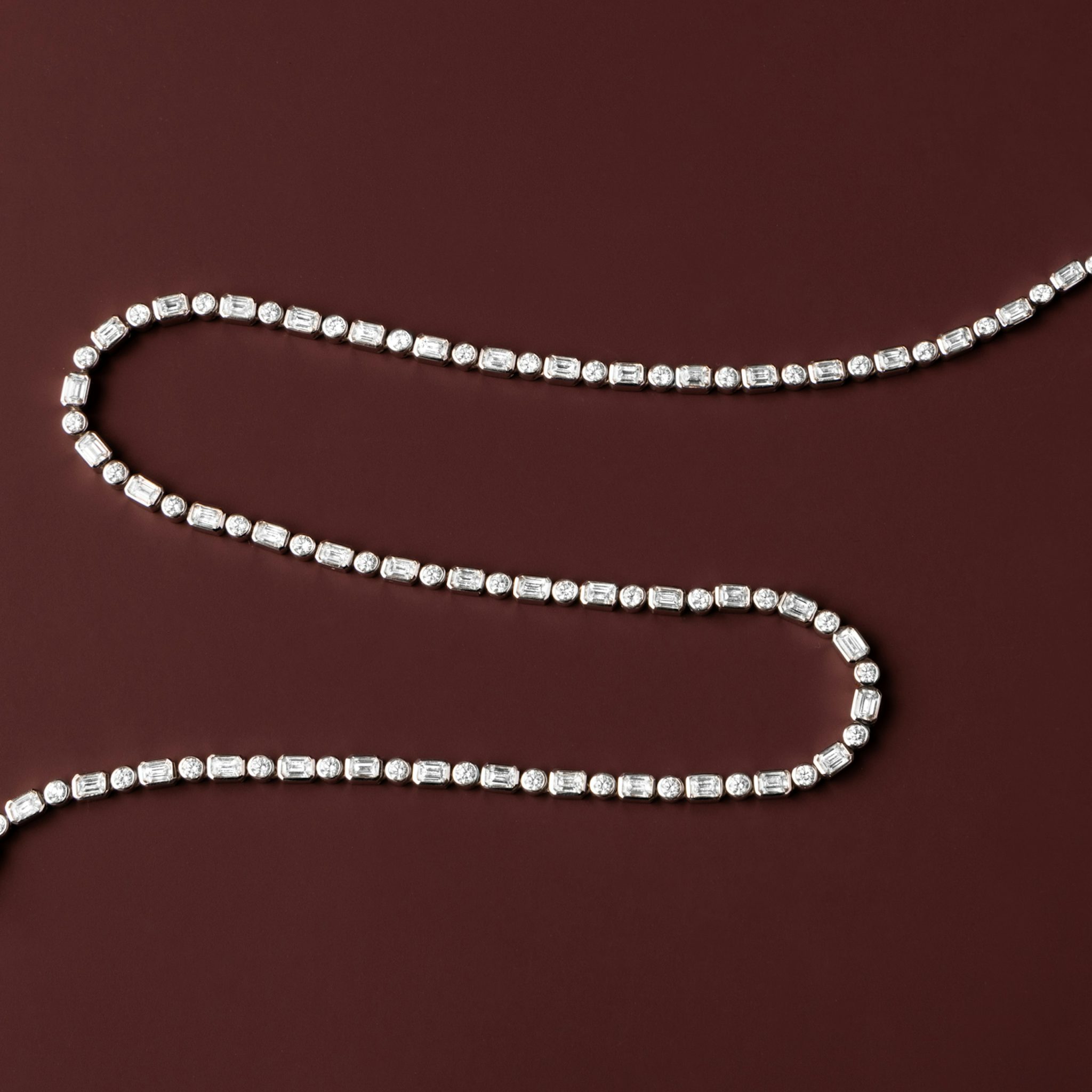 Mixed Bezel Tennis Necklace | Round Brilliant and Emerald | 14k | White Gold | chainLength: 18