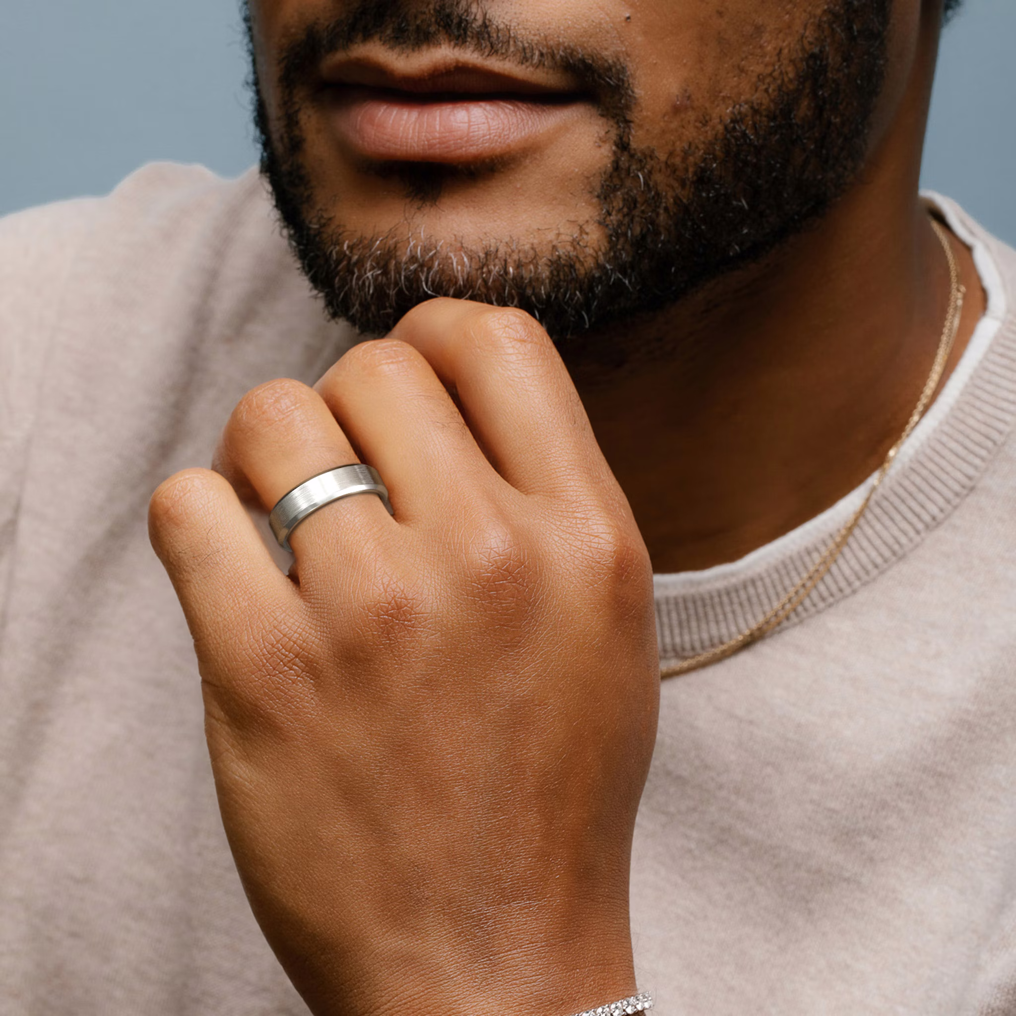 The Brushed Bevel Band | 18k | White Gold | bandWidth: 4mm