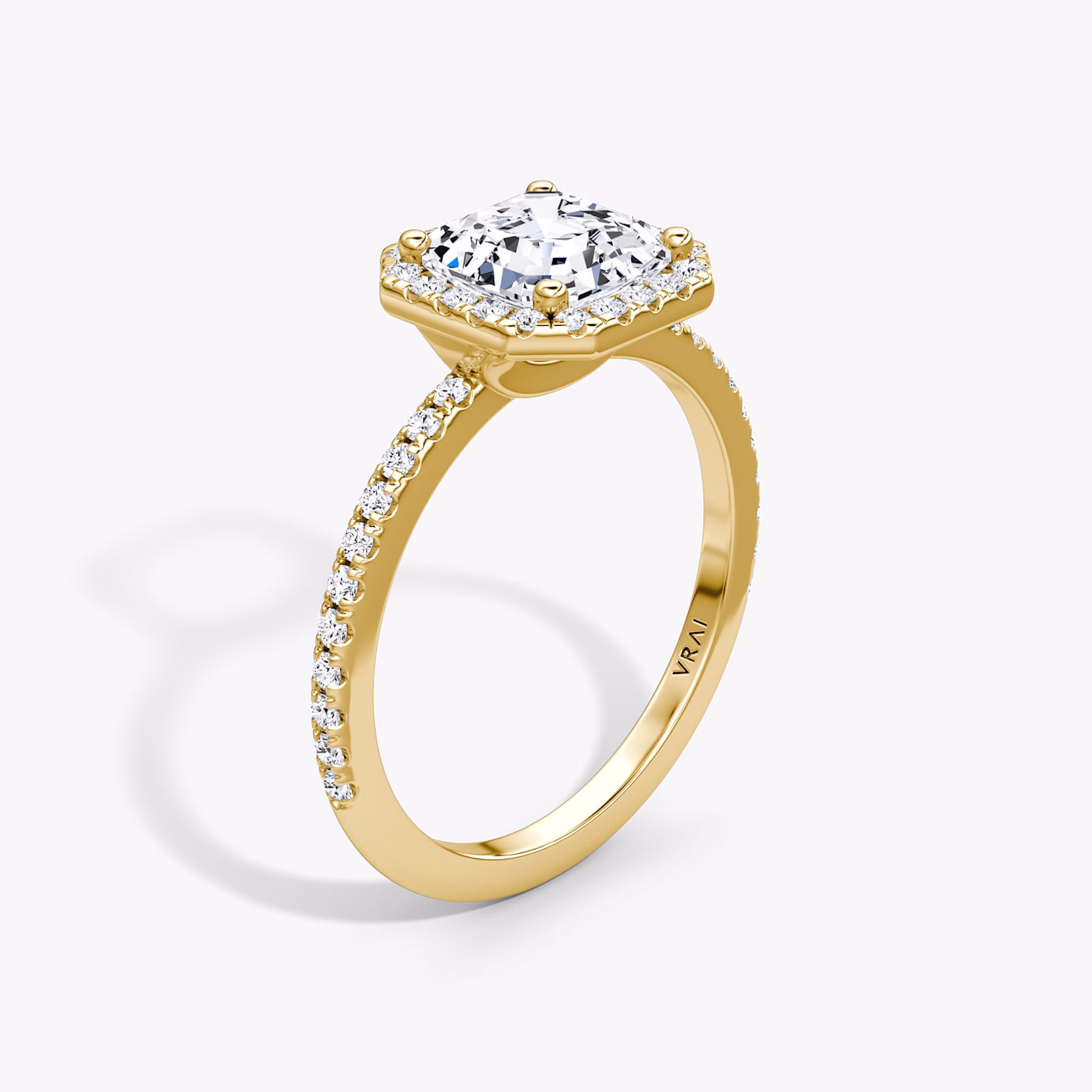 The Halo | Asscher | 18k | Yellow Gold | bandAccent: Pavé | haloSize: original | diamondOrientation: vertical | caratWeight: other