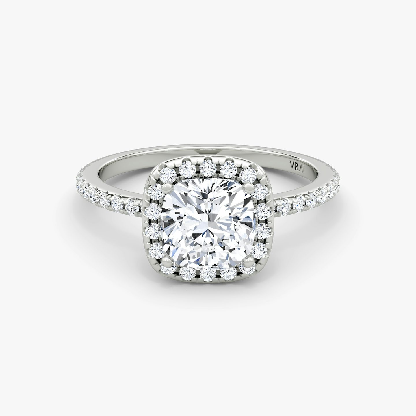 Halo | Cushion | Platin | bandAccent: Mit Pavé-Besatz | haloSize: original | diamondOrientation: vertical | caratWeight: other