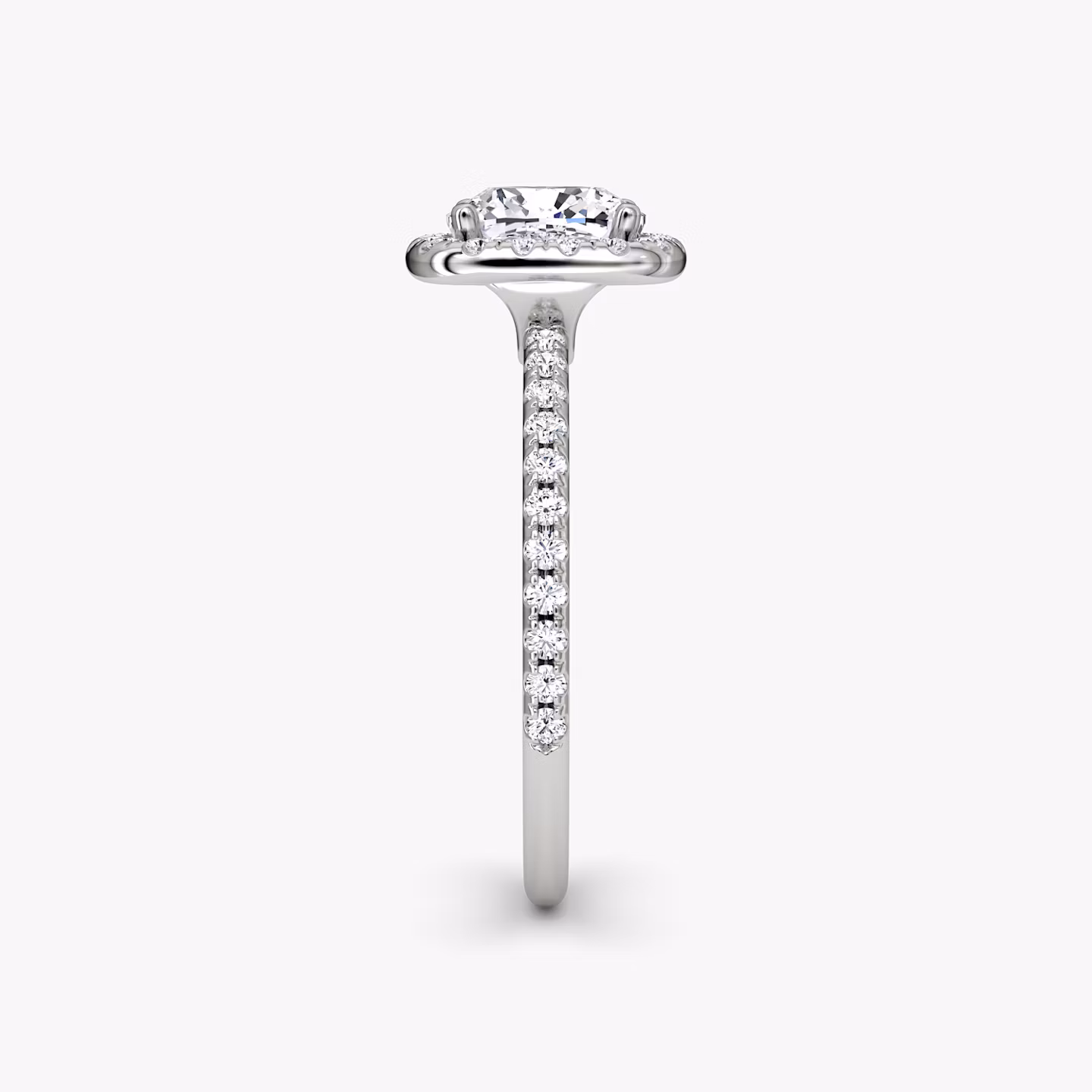 Halo | Cushion | Platin | bandAccent: Mit Pavé-Besatz | haloSize: original | diamondOrientation: vertical | caratWeight: other