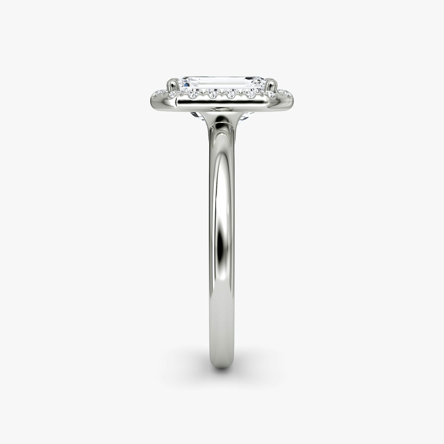 The Halo | Emerald | 18k | White Gold | bandAccent: Plain | haloSize: original | diamondOrientation: vertical | caratWeight: other