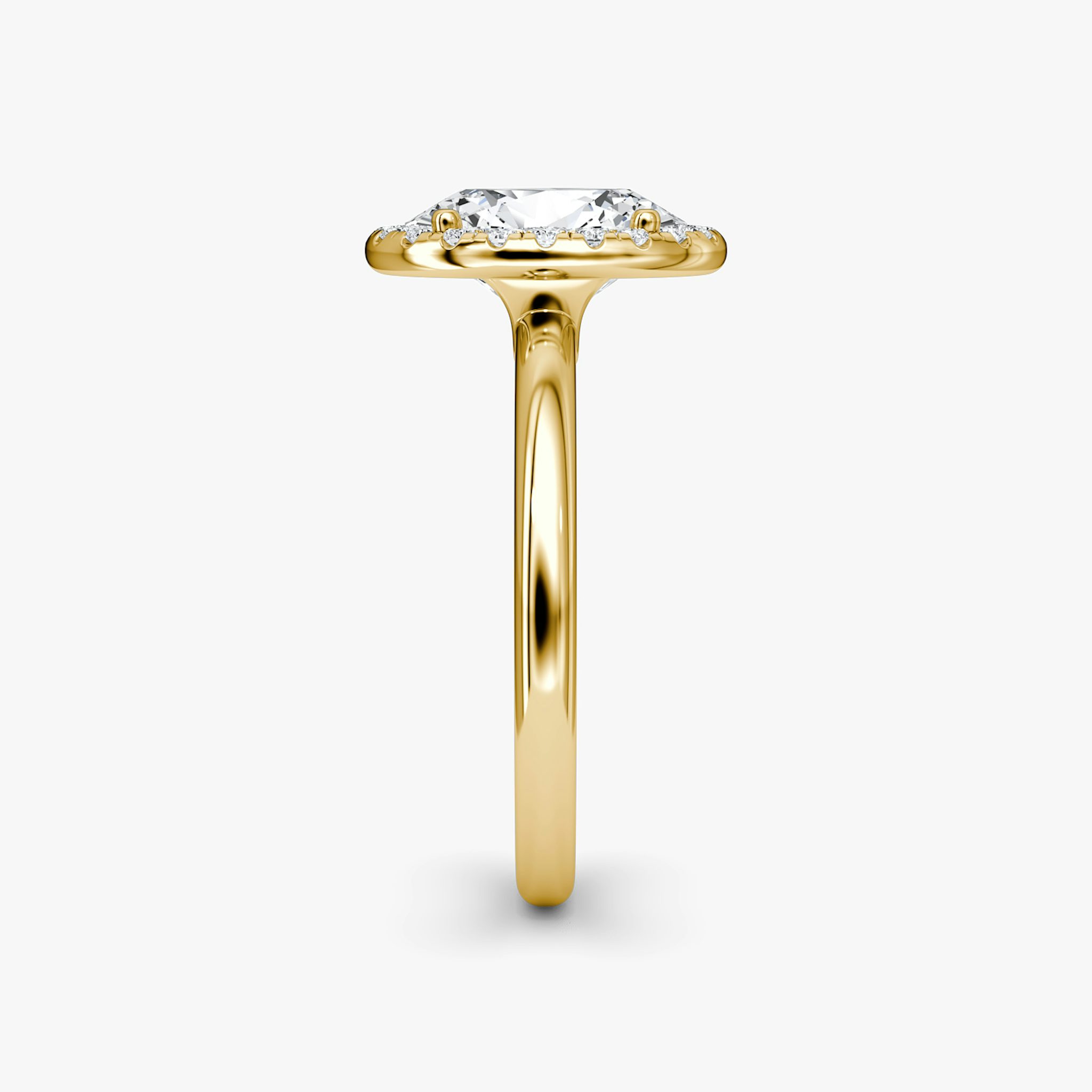 The Halo | Oval | 18k | Yellow Gold | bandAccent: Plain | haloSize: original | diamondOrientation: vertical | caratWeight: other
