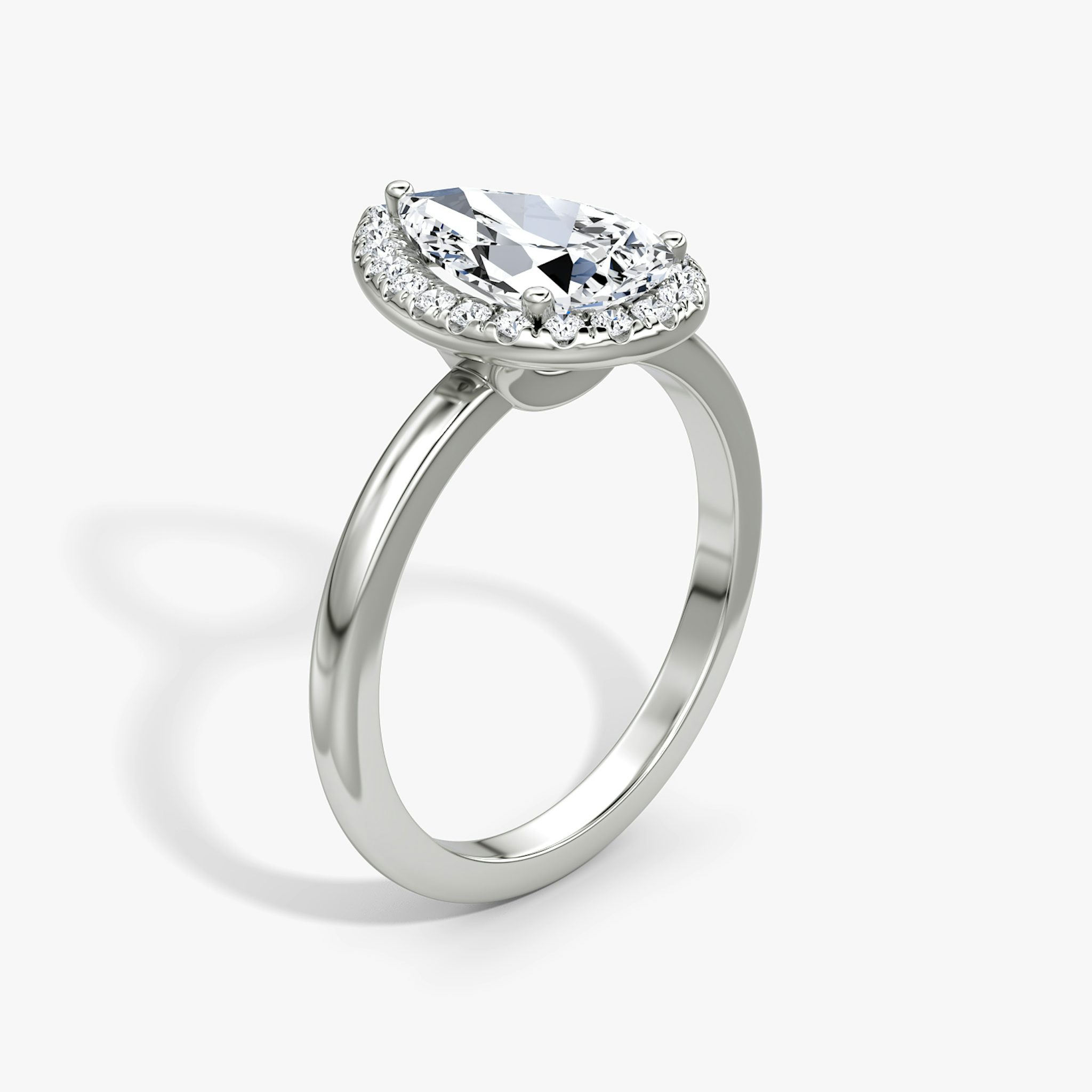 The Halo | Pear | 18k | White Gold | bandAccent: Plain | haloSize: original | diamondOrientation: vertical | caratWeight: other