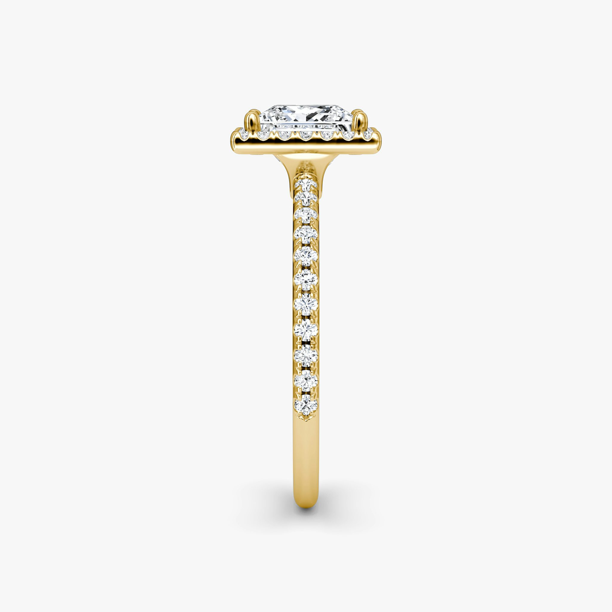 The Halo | Princess | 18k | Yellow Gold | bandAccent: Pavé | haloSize: original | diamondOrientation: vertical | caratWeight: other