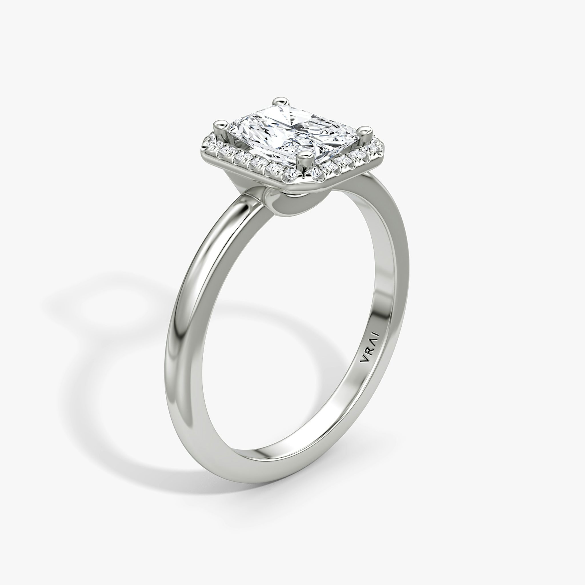 The Halo | Radiant | 18k | White Gold | bandAccent: Plain | haloSize: original | diamondOrientation: vertical | caratWeight: other