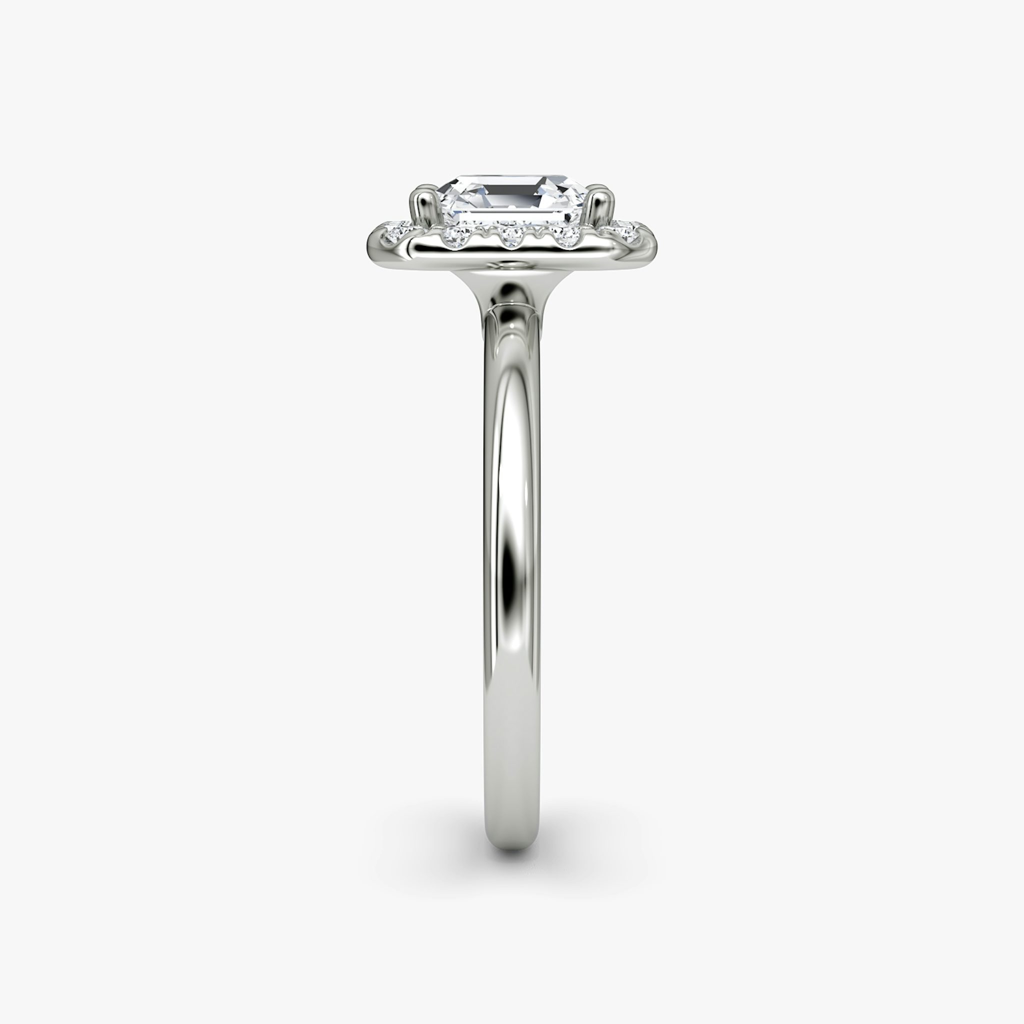 The Halo | Asscher | Platinum | bandAccent: Plain | haloSize: large | diamondOrientation: vertical | caratWeight: other