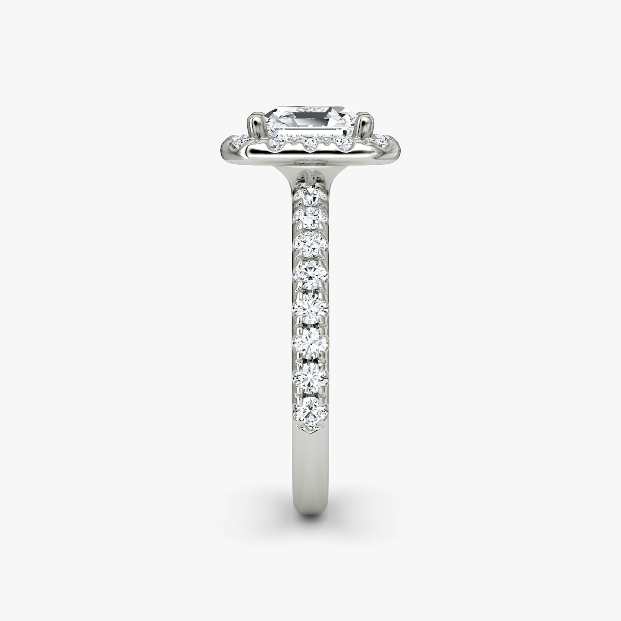 The Halo | Asscher | 18k | White Gold | bandAccent: Pavé | haloSize: large | diamondOrientation: vertical | caratWeight: other