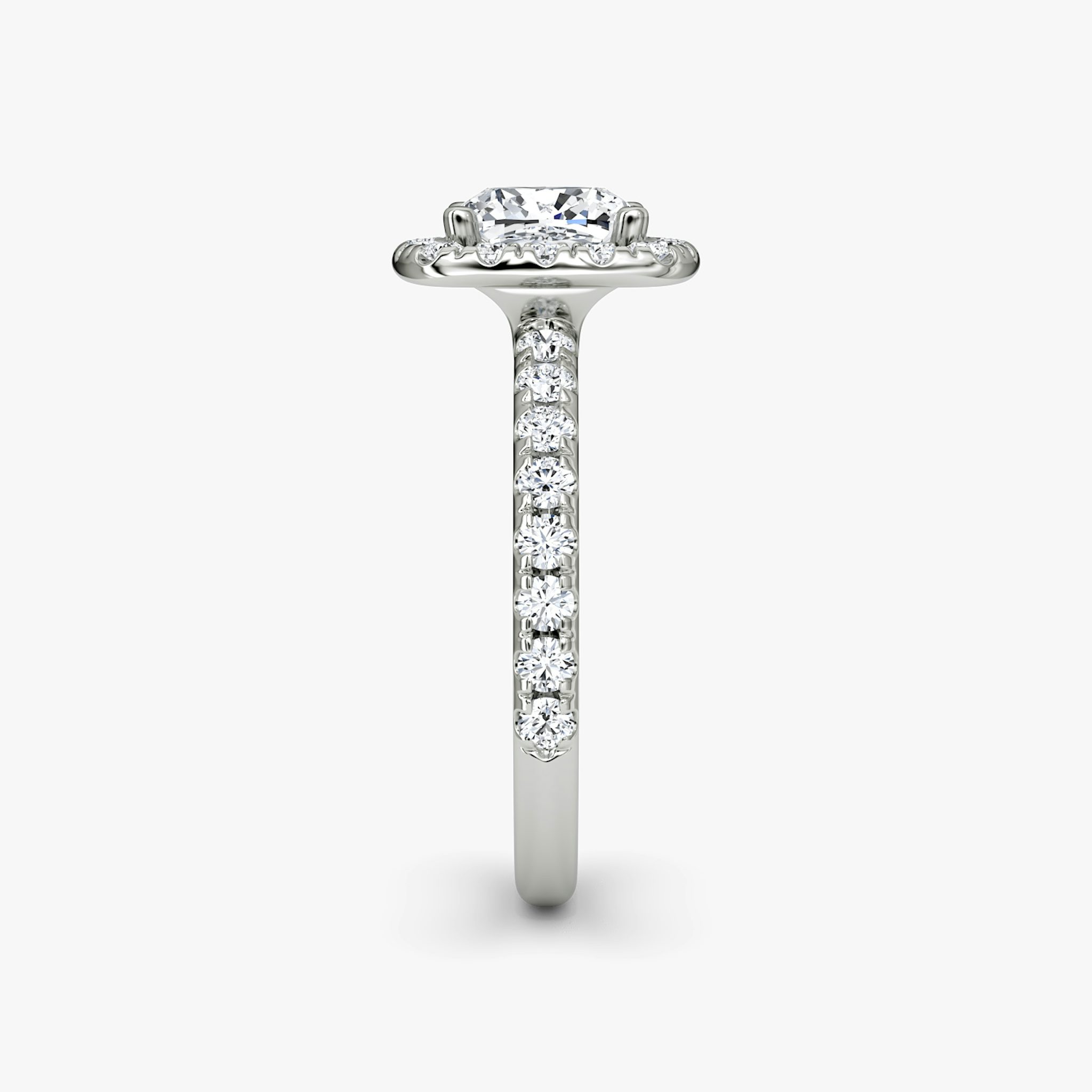 The Halo | Cushion | 18k | White Gold | bandAccent: Pavé | haloSize: large | diamondOrientation: vertical | caratWeight: other