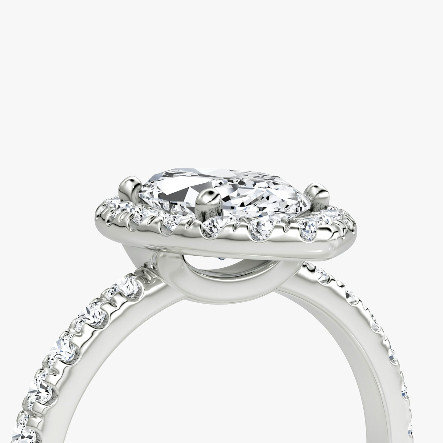 Anillo de compromiso Halo | Marquise | 18k | Oro blanco | bandAccent: Pavé | haloSize: large | diamondOrientation: vertical | caratWeight: other