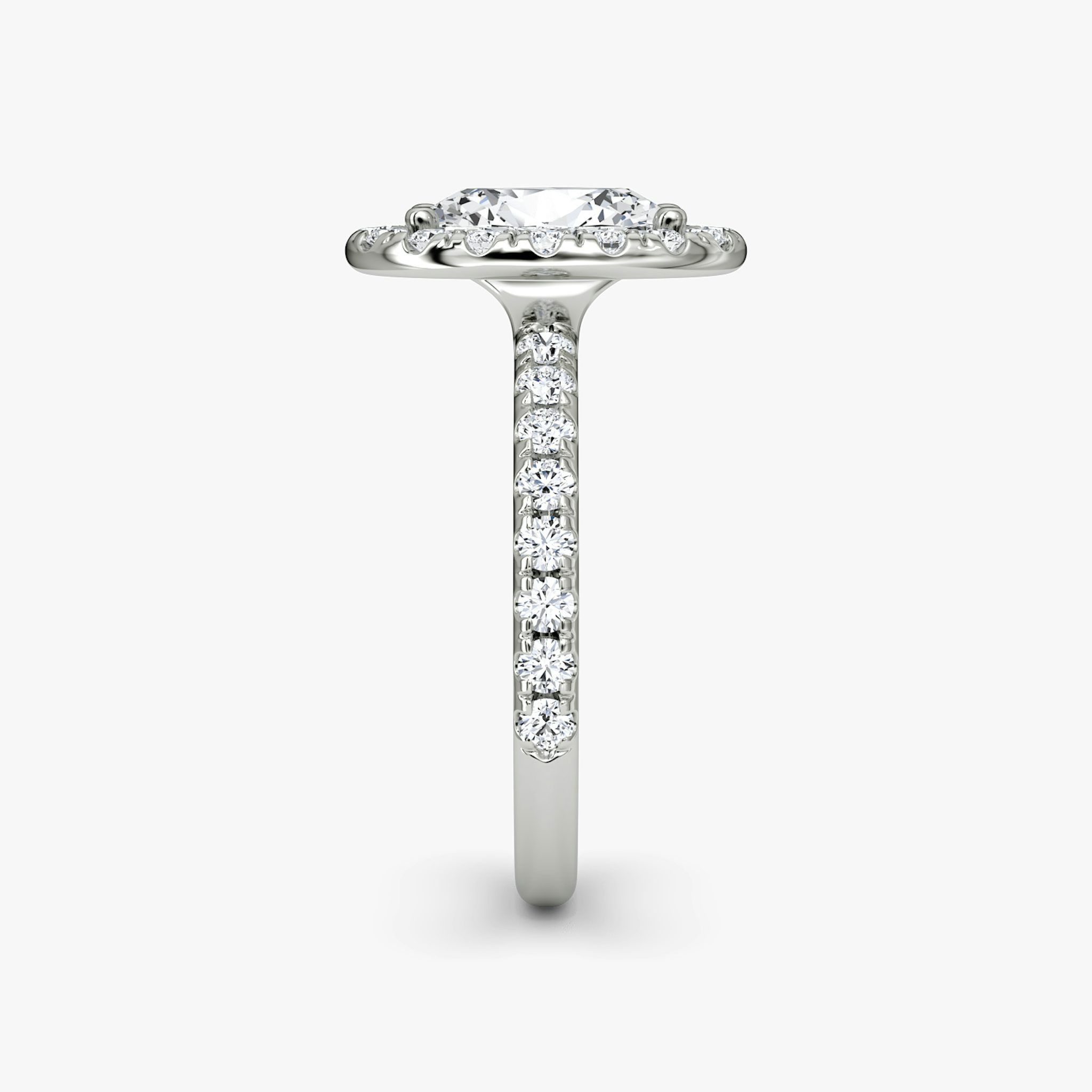 The Halo | Oval | 18k | White Gold | bandAccent: Pavé | haloSize: large | diamondOrientation: vertical | caratWeight: other